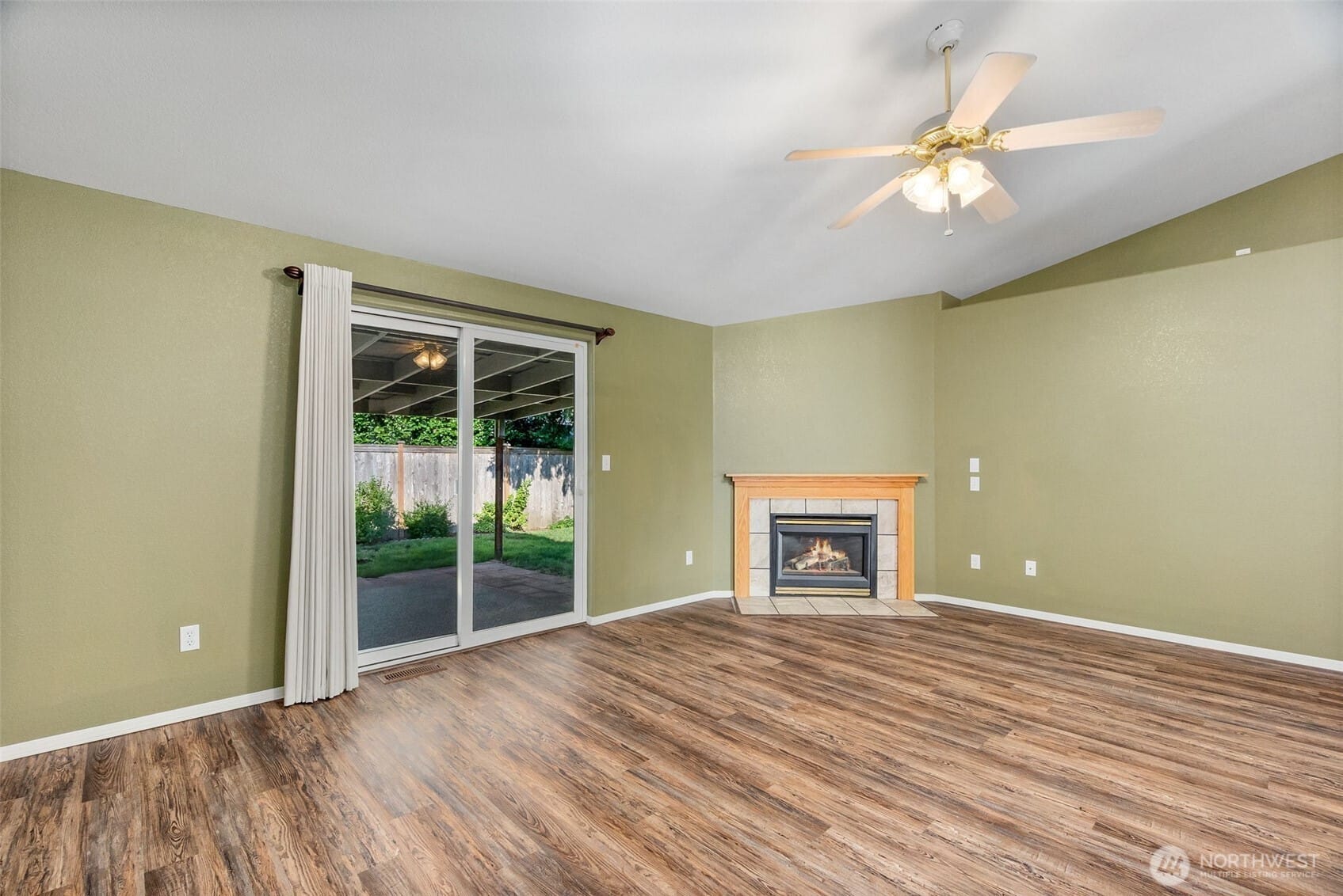 Olympia, Washington, 98501, United States, 3 Bedrooms Bedrooms, ,1 BathroomBathrooms,Residential,For Sale,1939263
