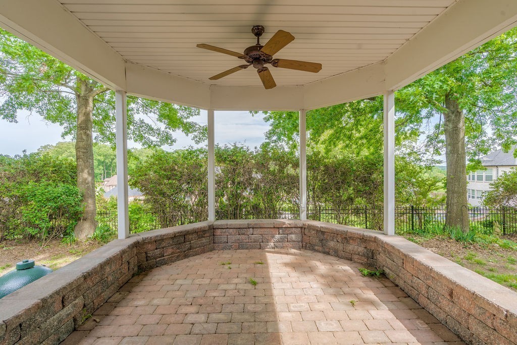 Clarksville, Tennessee, 37043, United States, 7 Bedrooms Bedrooms, ,7 BathroomsBathrooms,Residential,For Sale,1999210