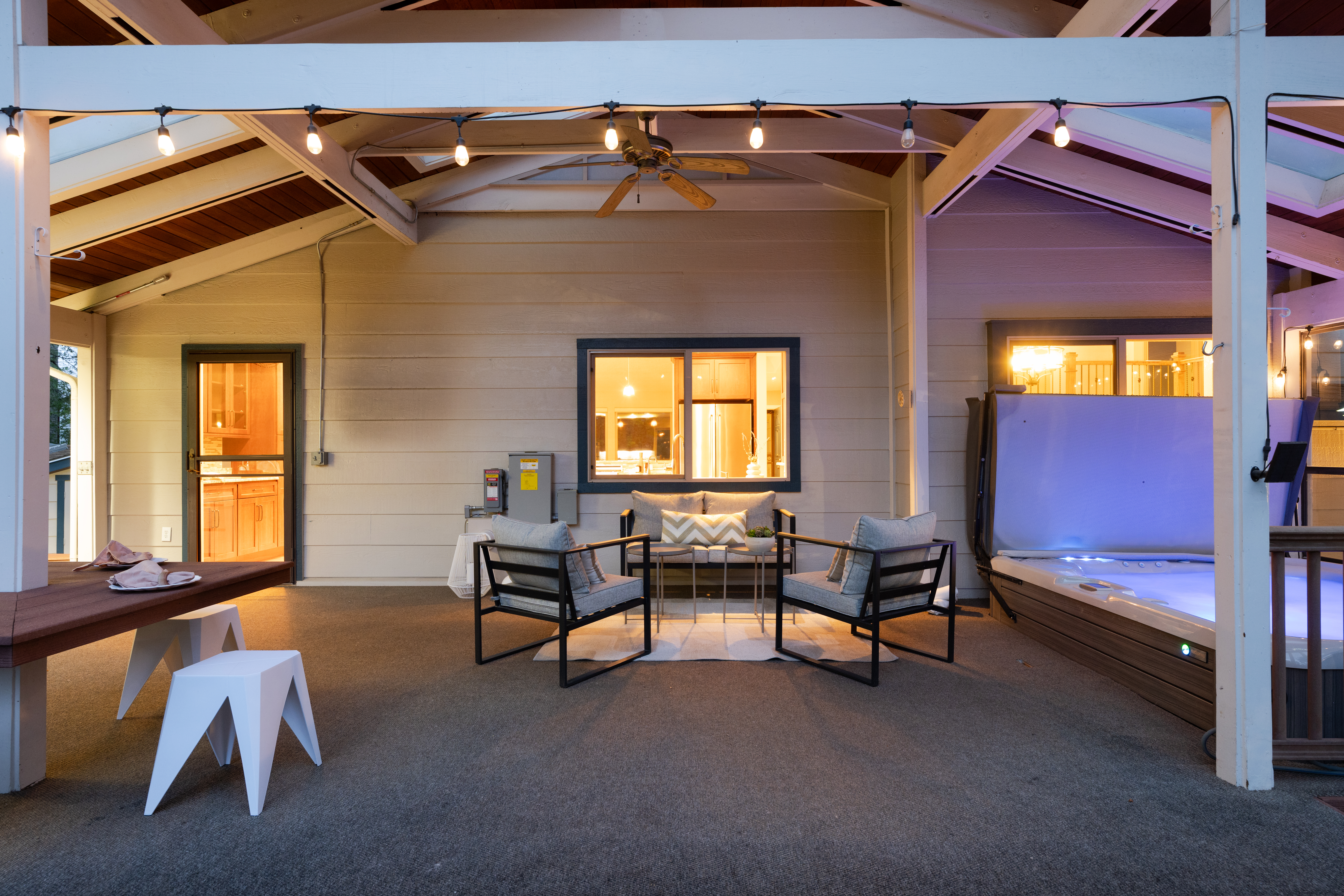  Rare Combination Of Privacy, Space and Tranquility In This Exceptional Property - 物件實景