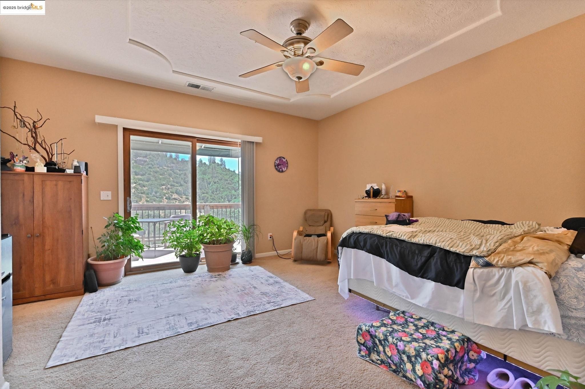 Tuolumne, California, 95379, United States, 5 Bedrooms Bedrooms, ,4 BathroomsBathrooms,Residential,For Sale,1983236