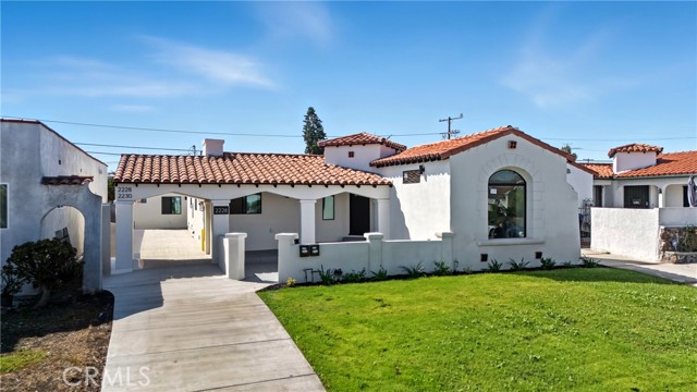 Los Angeles, California, 90043, United States, 6 Bedrooms Bedrooms, ,Residential,For Sale,1980930