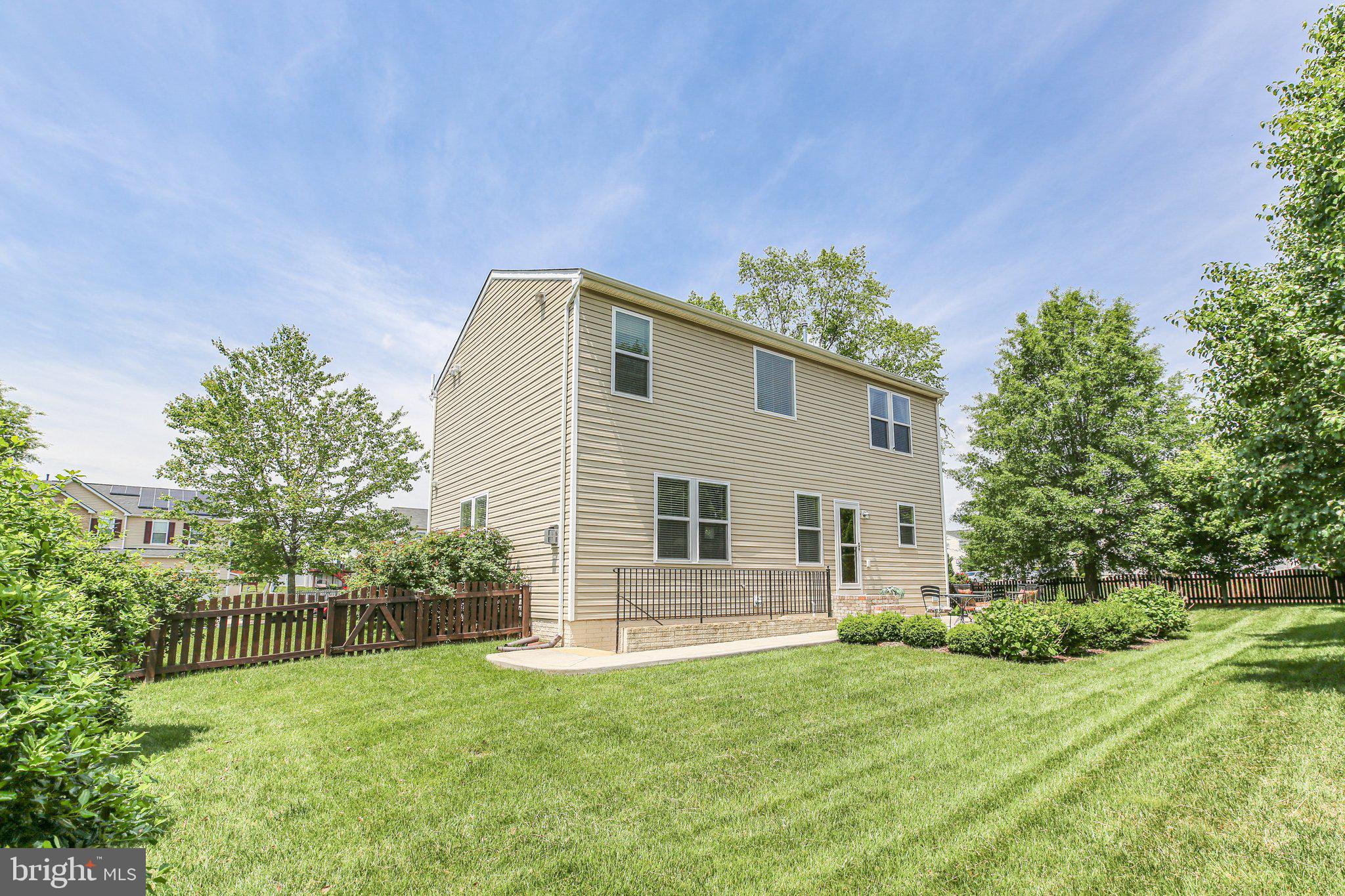 Fredericksburg, Virginia, 22406, United States, 3 Bedrooms Bedrooms, ,2 BathroomsBathrooms,Residential,For Sale,1887792