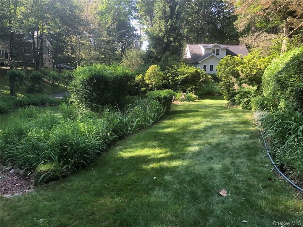 South Salem, New York, 10590, United States, 2 Bedrooms Bedrooms, ,2 BathroomsBathrooms,Residential,For Sale,1949809