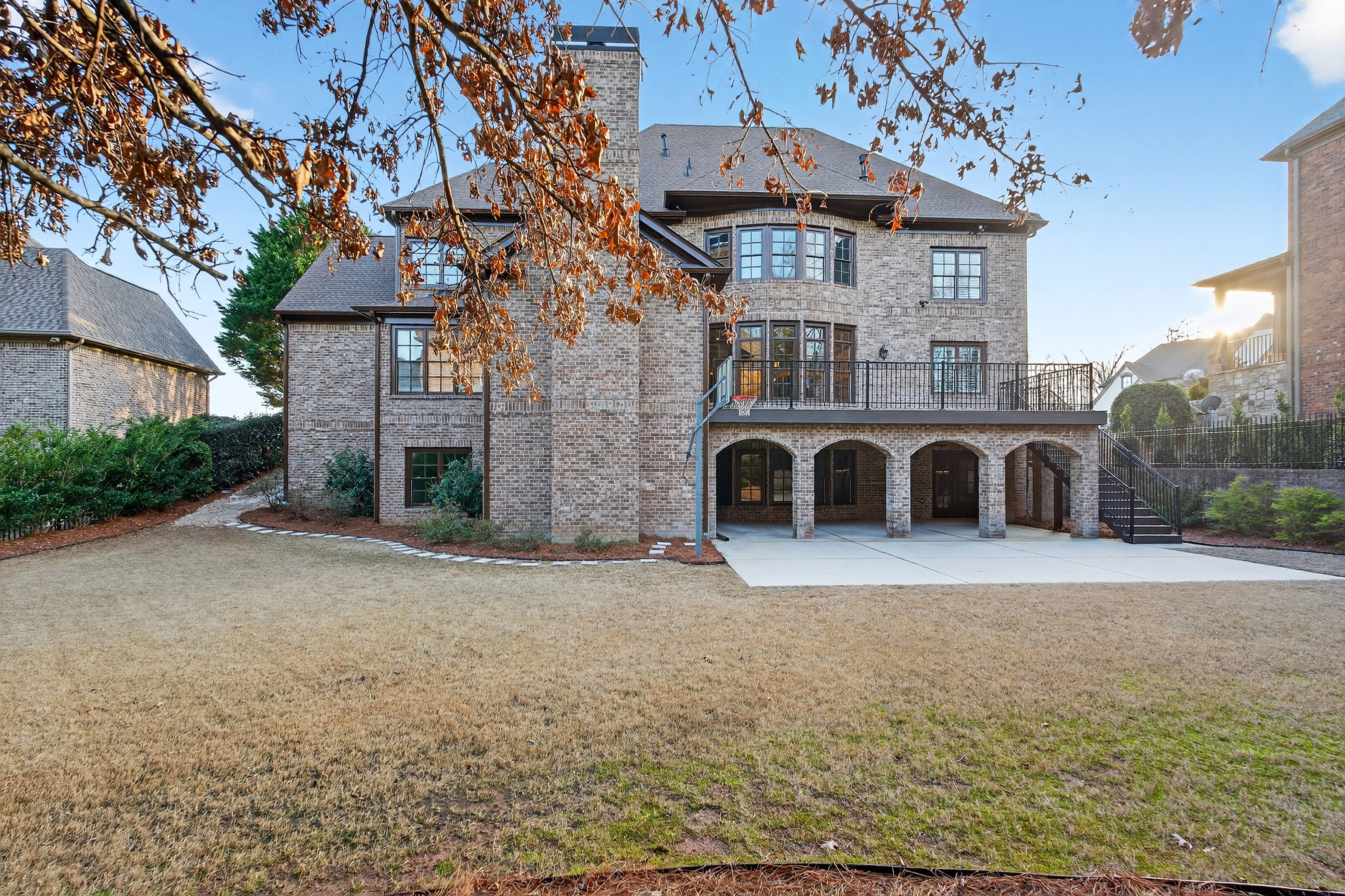  Elegant Home Offering Luxury, Functionality, and Privacy - 物件實景