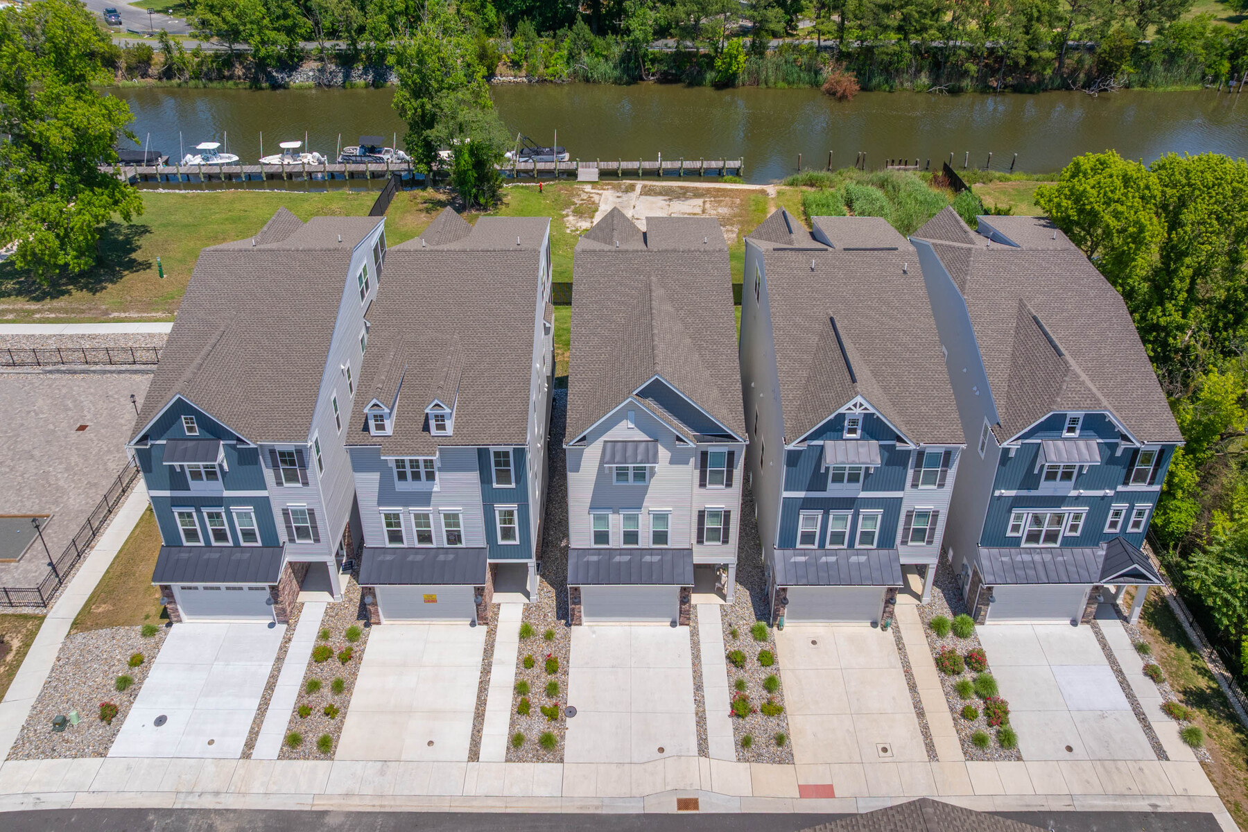  22769 Keel Court - 物件實景