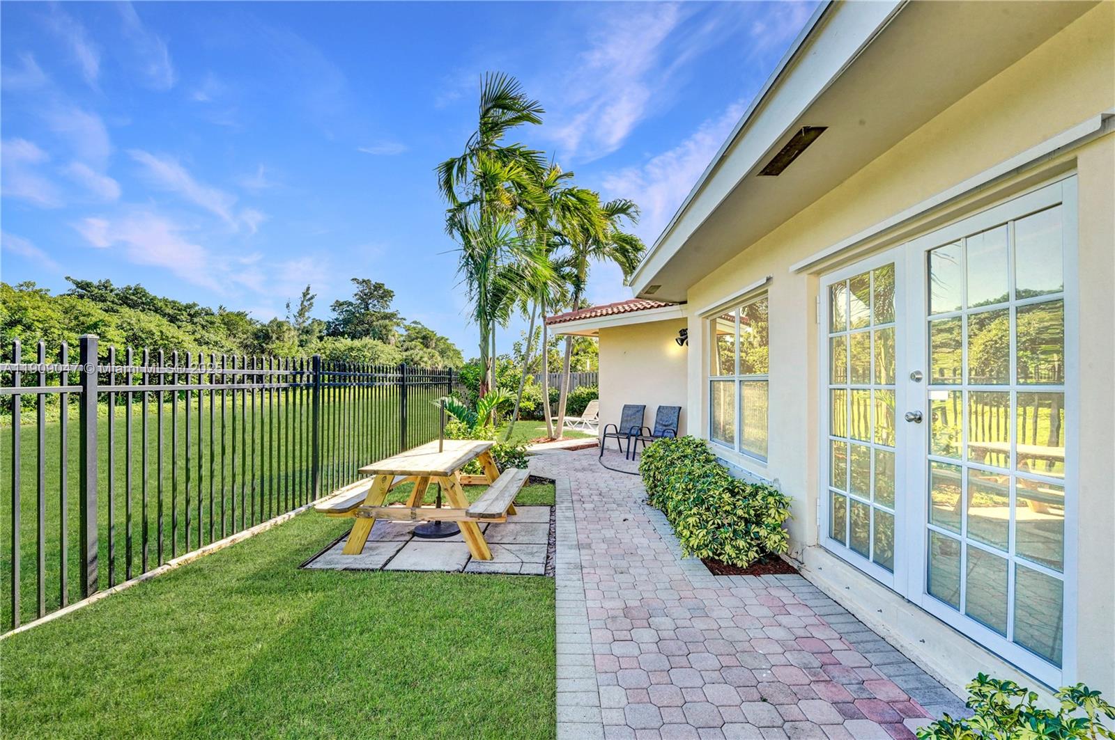 Pompano Beach, Florida, 33062, United States, 3 Bedrooms Bedrooms, ,3 BathroomsBathrooms,Residential,For Sale,1988166