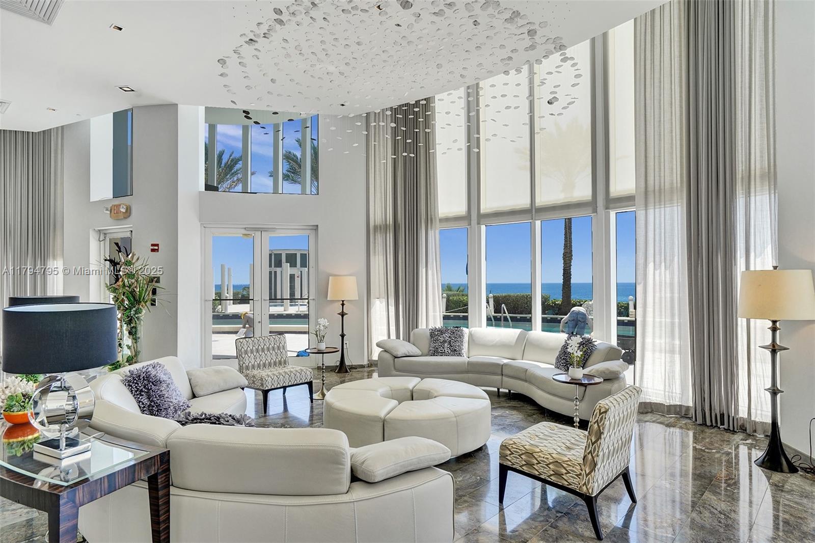 Sunny Isles Beach, Florida, 33160, United States, 2 Bedrooms Bedrooms, ,3 BathroomsBathrooms,Residential,For Sale,1794345
