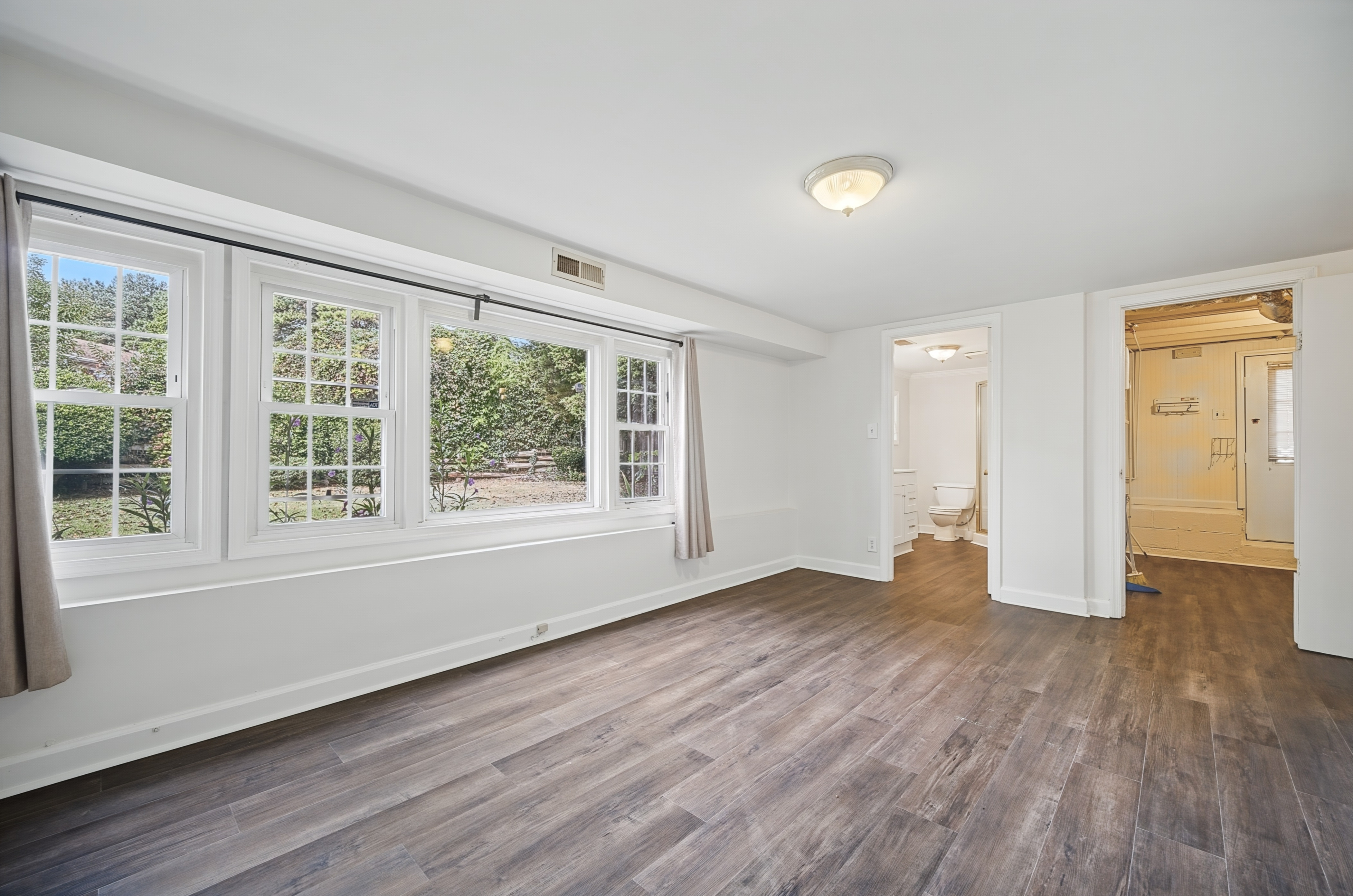  7417 Red Brook Road, Norfolk, VA, 23518 - 物件實景
