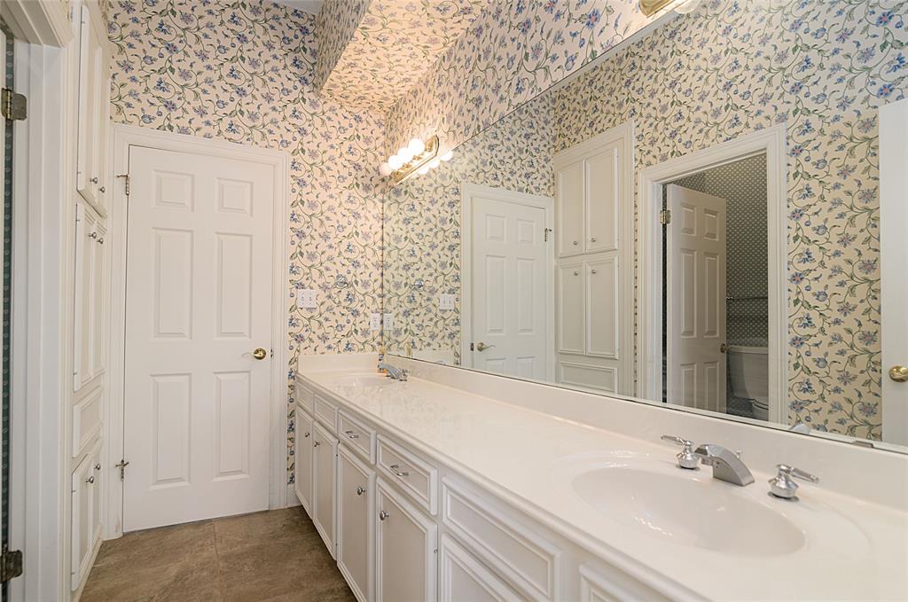 Shreveport, Louisiana, 71106, United States, 4 Bedrooms Bedrooms, ,4 BathroomsBathrooms,Residential,For Sale,1847016