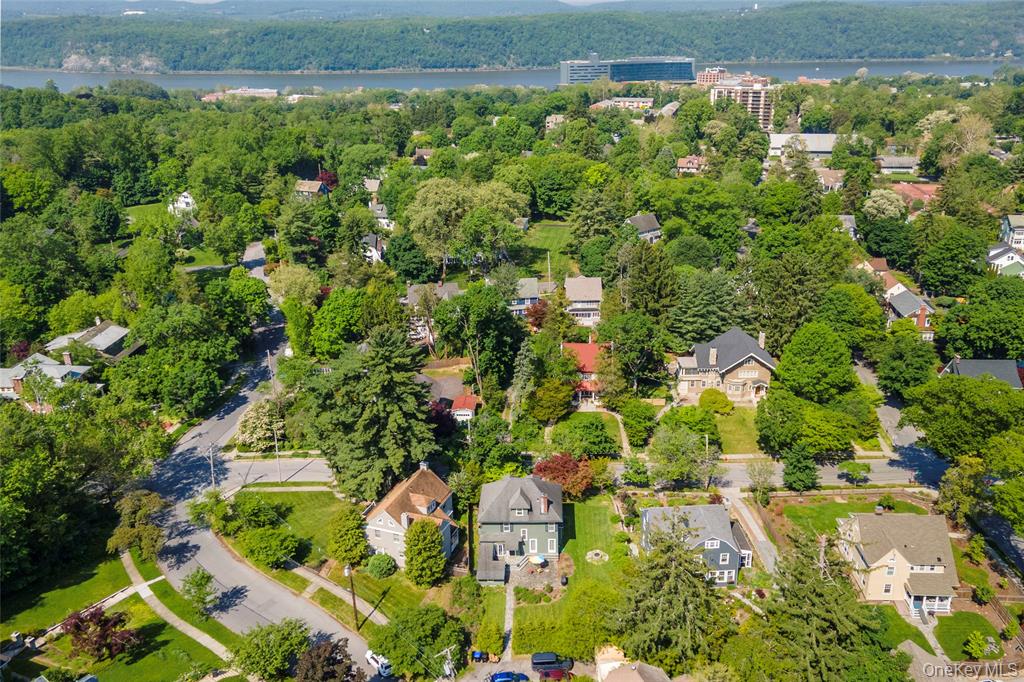 Poughkeepsie, New York, 12601, United States, 4 Bedrooms Bedrooms, ,4 BathroomsBathrooms,Residential,For Sale,2048536
