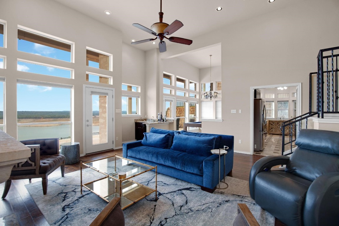 Austin, Texas, 78734, United States, 4 Bedrooms Bedrooms, ,4 BathroomsBathrooms,Residential,For Sale,1848540