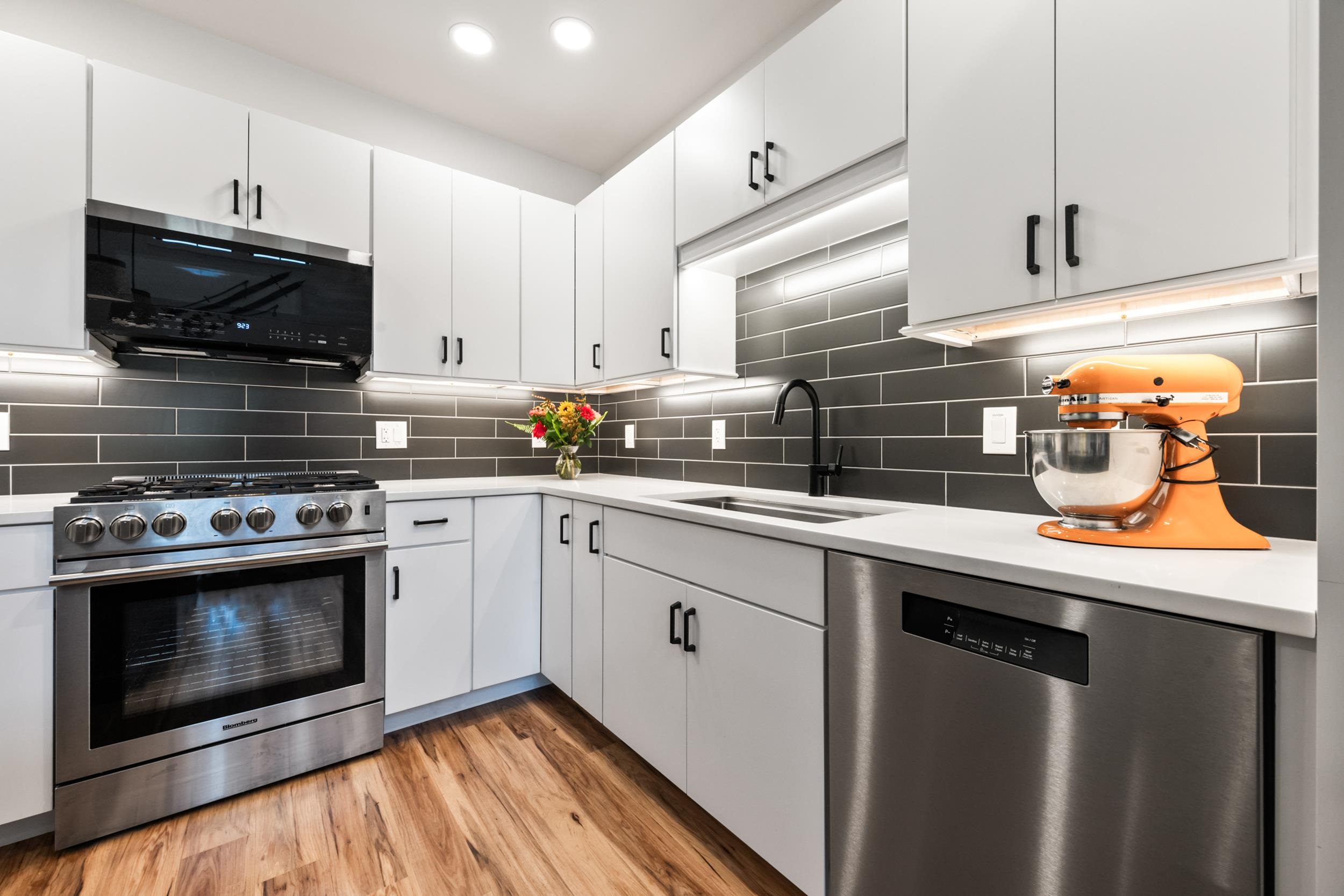 Conway, New Hampshire, 03860, United States, 3 Bedrooms Bedrooms, ,2 BathroomsBathrooms,Residential,For Sale,1991072