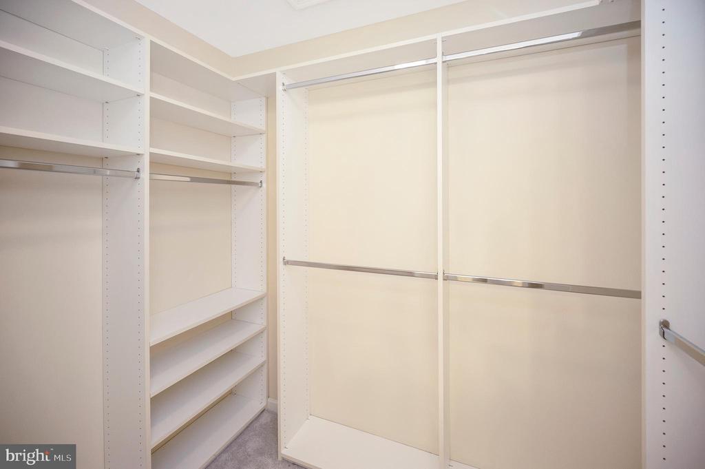 Locust Grove, Virginia, 22508, United States, 4 Bedrooms Bedrooms, ,3 BathroomsBathrooms,Residential,For Sale,1976056