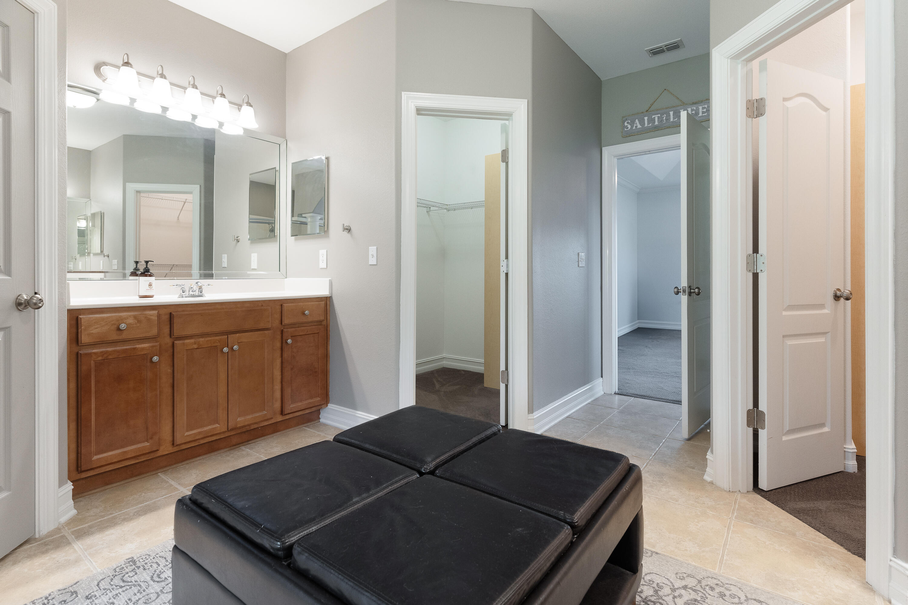 Freeport, Florida, 32439, United States, 4 Bedrooms Bedrooms, ,3 BathroomsBathrooms,Residential,For Sale,1948335