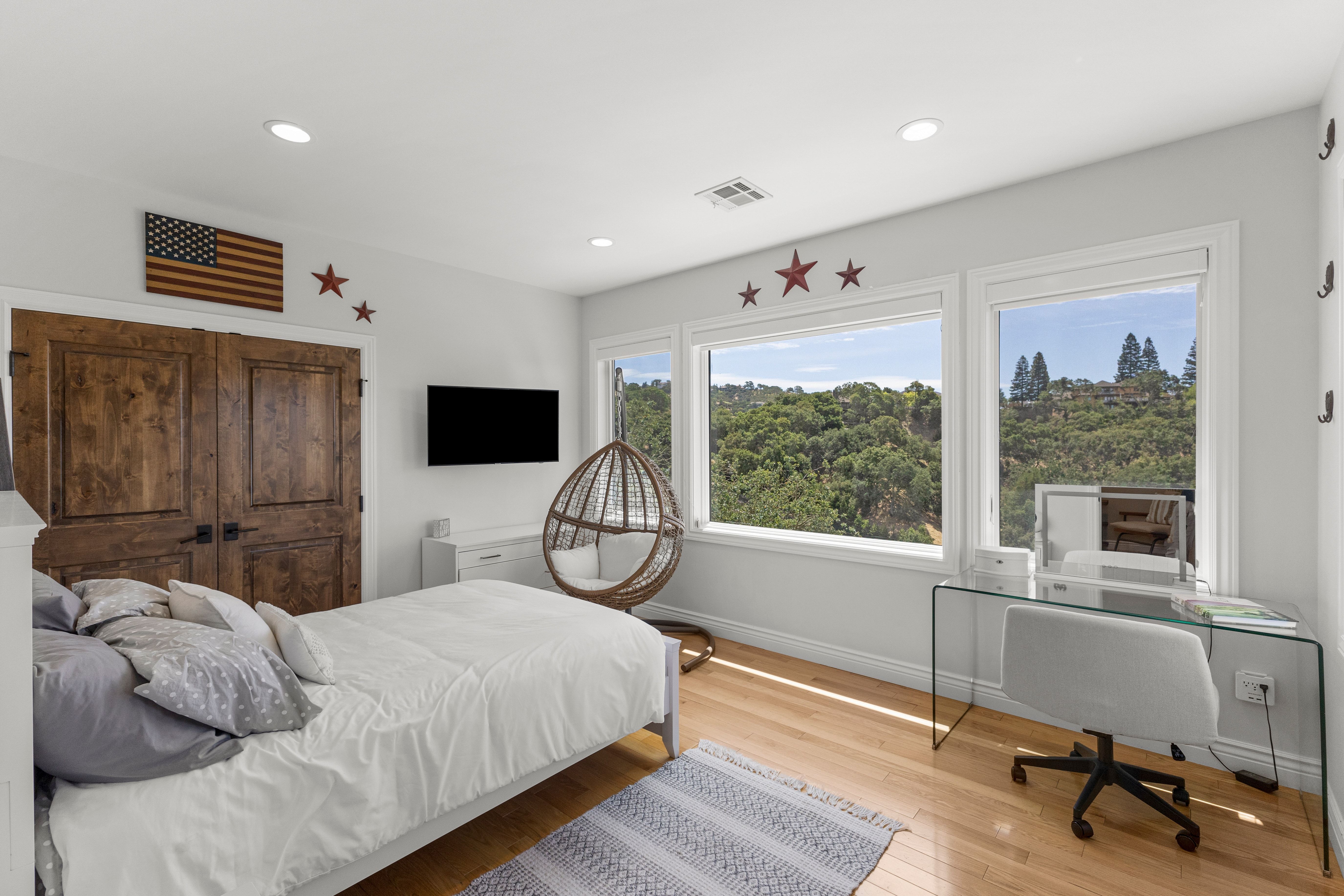  Sweeping Fairway Views Meet Rare Outdoor Living - 物件實景