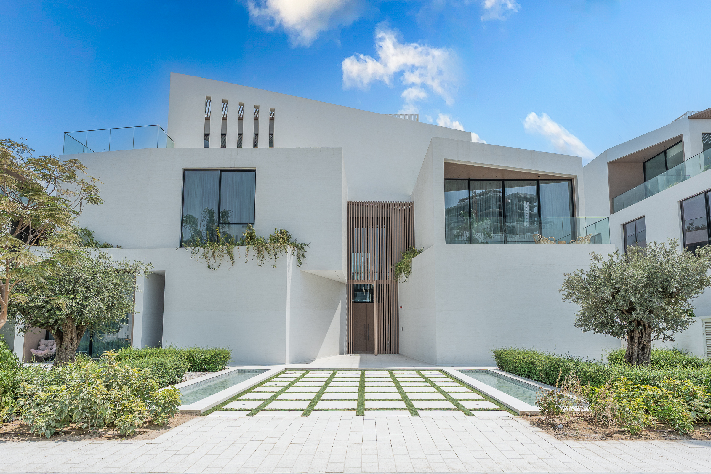  Exceptional, Furnished Villa in Altissima - 物件實景