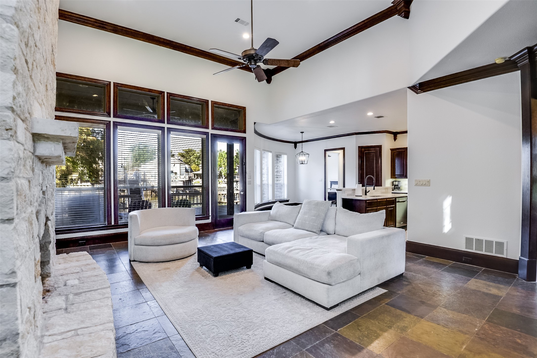 Mabank, Texas, 75156, United States, 3 Bedrooms Bedrooms, ,3 BathroomsBathrooms,Residential,For Sale,1990997