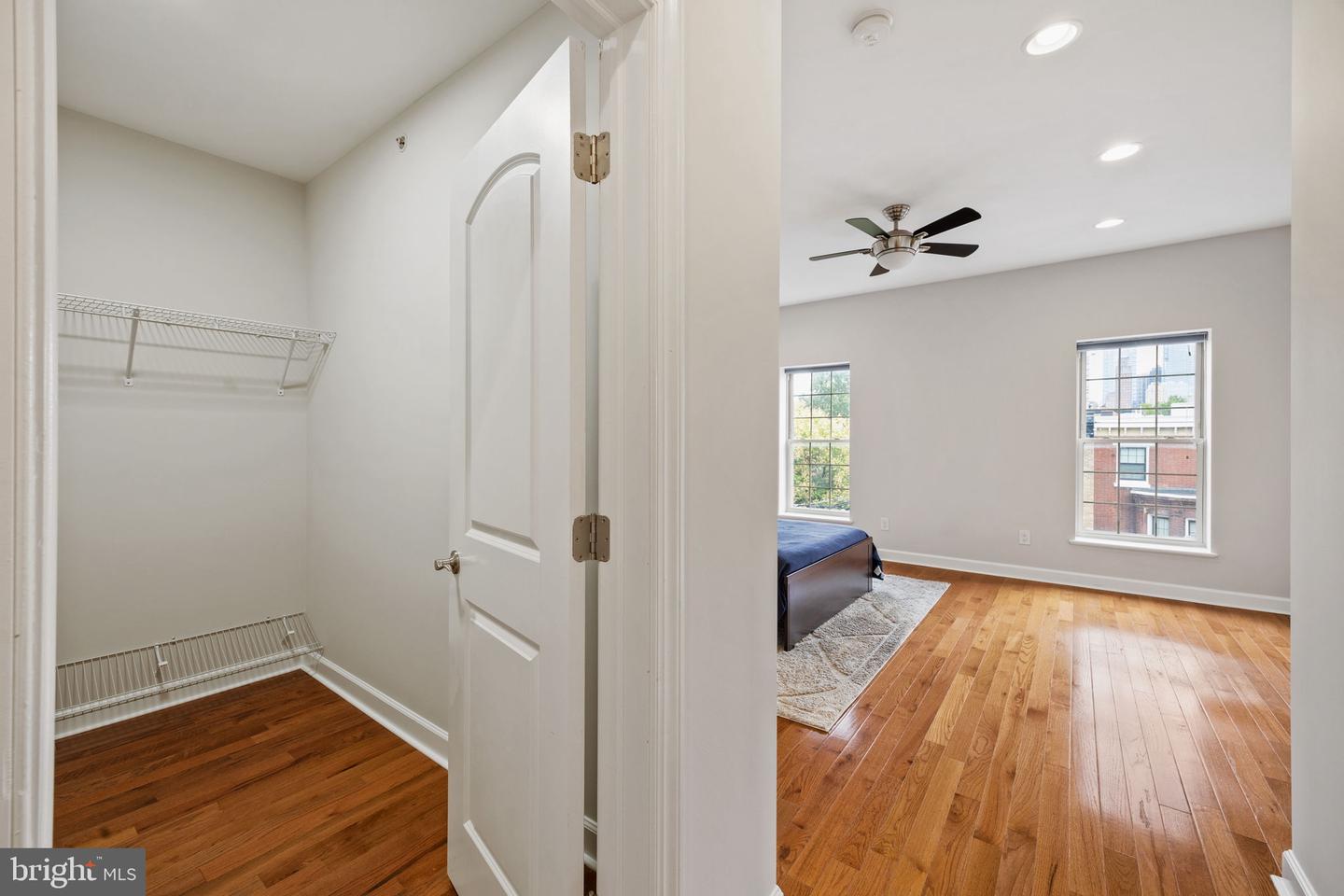 Philadelphia, Pennsylvania, 19146, United States, 3 Bedrooms Bedrooms, ,2 BathroomsBathrooms,Residential,For Sale,1949771