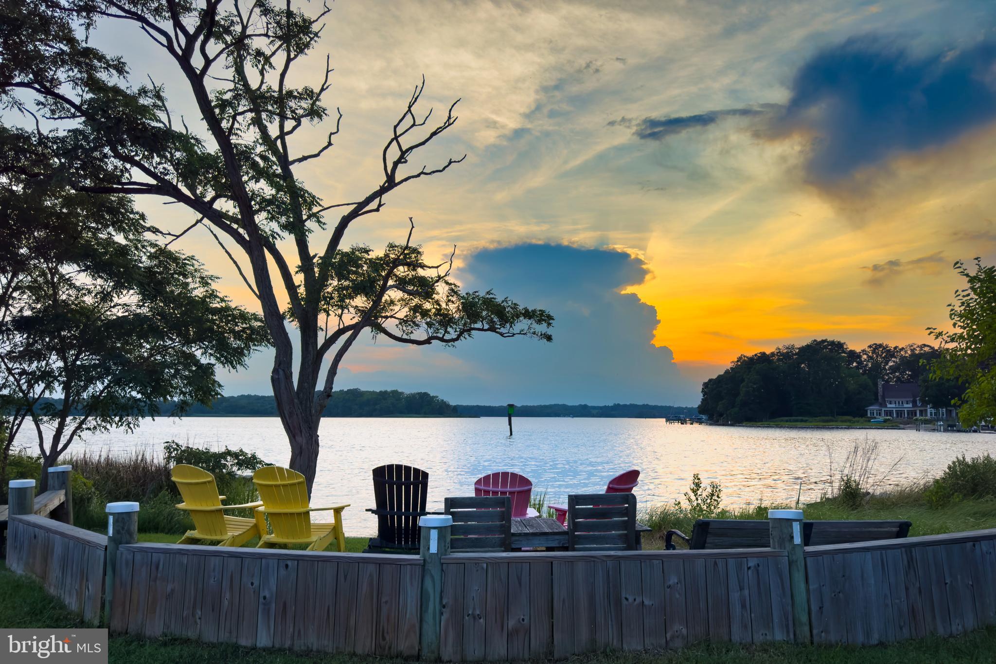 Edgewater, Maryland, 21037, United States, 5 Bedrooms Bedrooms, ,3 BathroomsBathrooms,Residential,For Sale,1895020