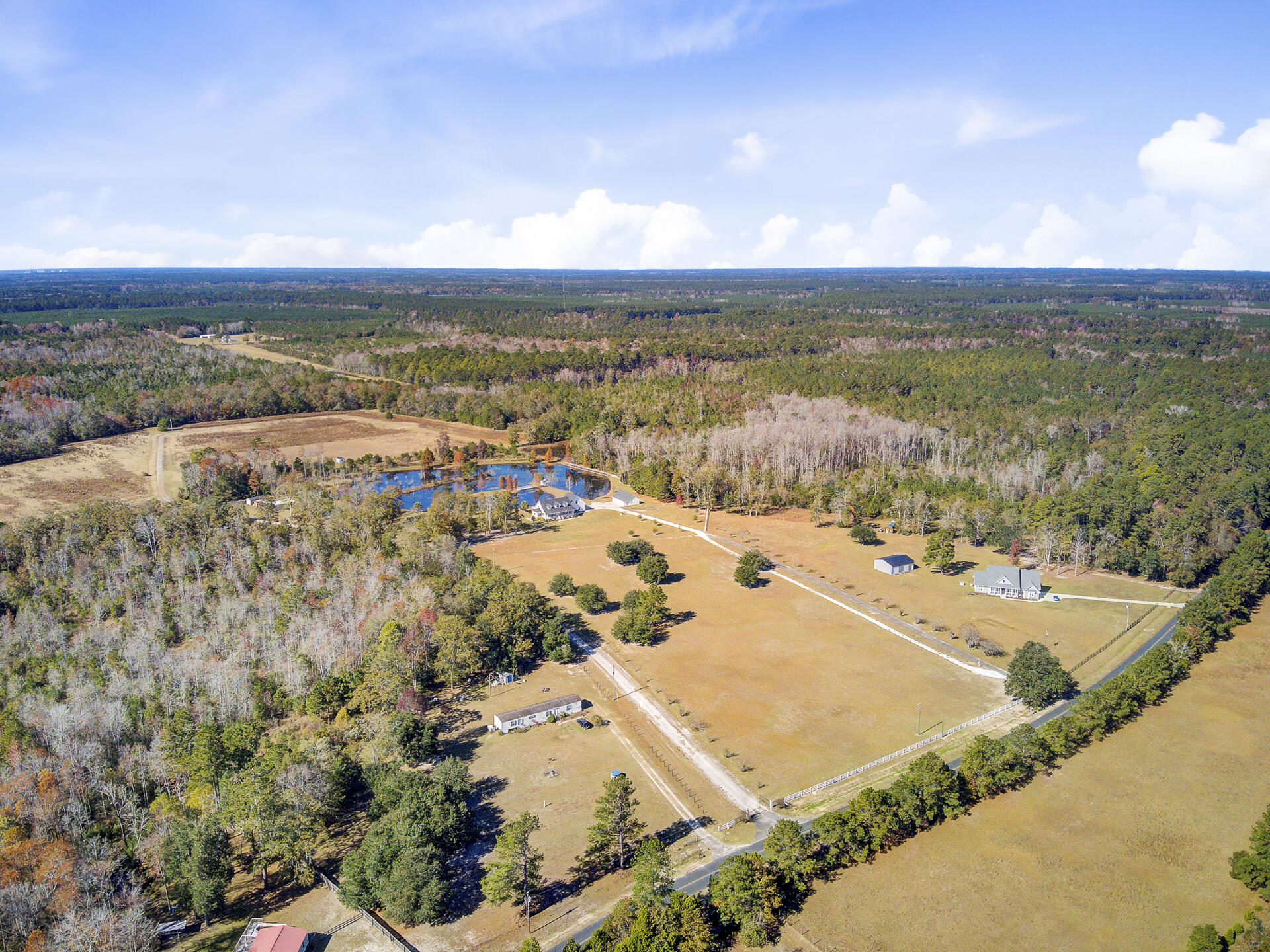 Cross, South Carolina, 29436, United States, 4 Bedrooms Bedrooms, ,3 BathroomsBathrooms,Residential,For Sale,1992832