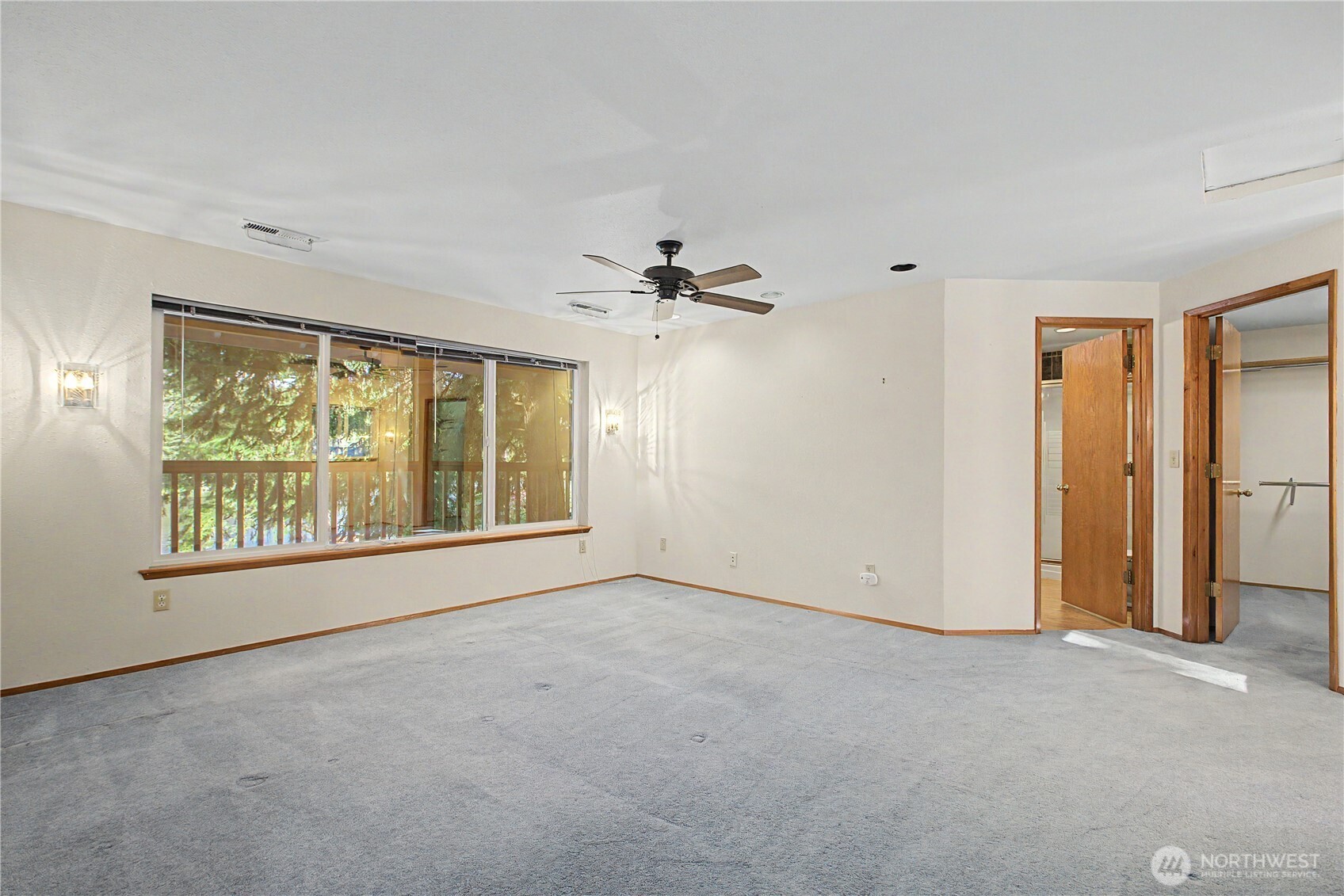 Olympia, Washington, 98513, United States, 4 Bedrooms Bedrooms, ,3 BathroomsBathrooms,Residential,For Sale,2048484