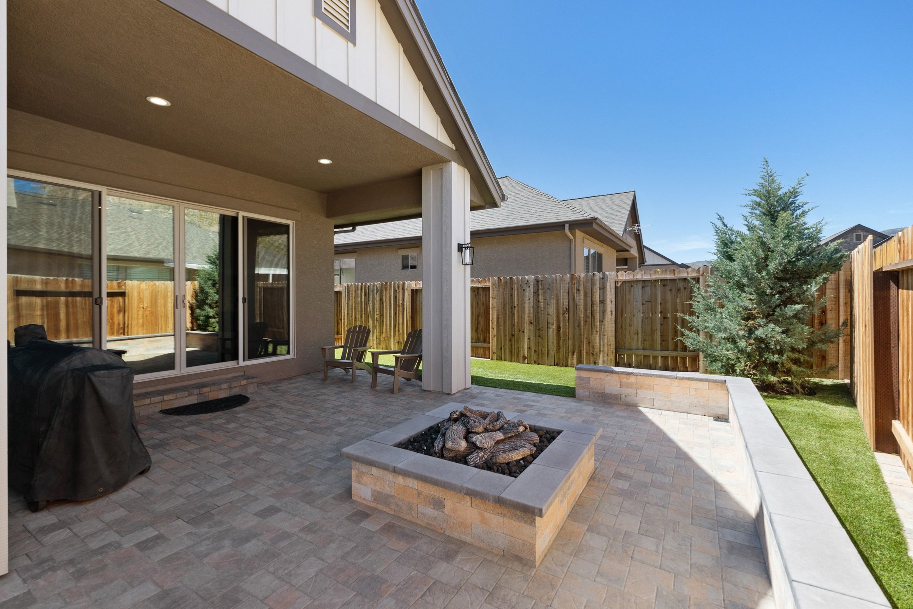  Built in 2024, Single level home minutes away from Silver Oak golf course - 物件實景