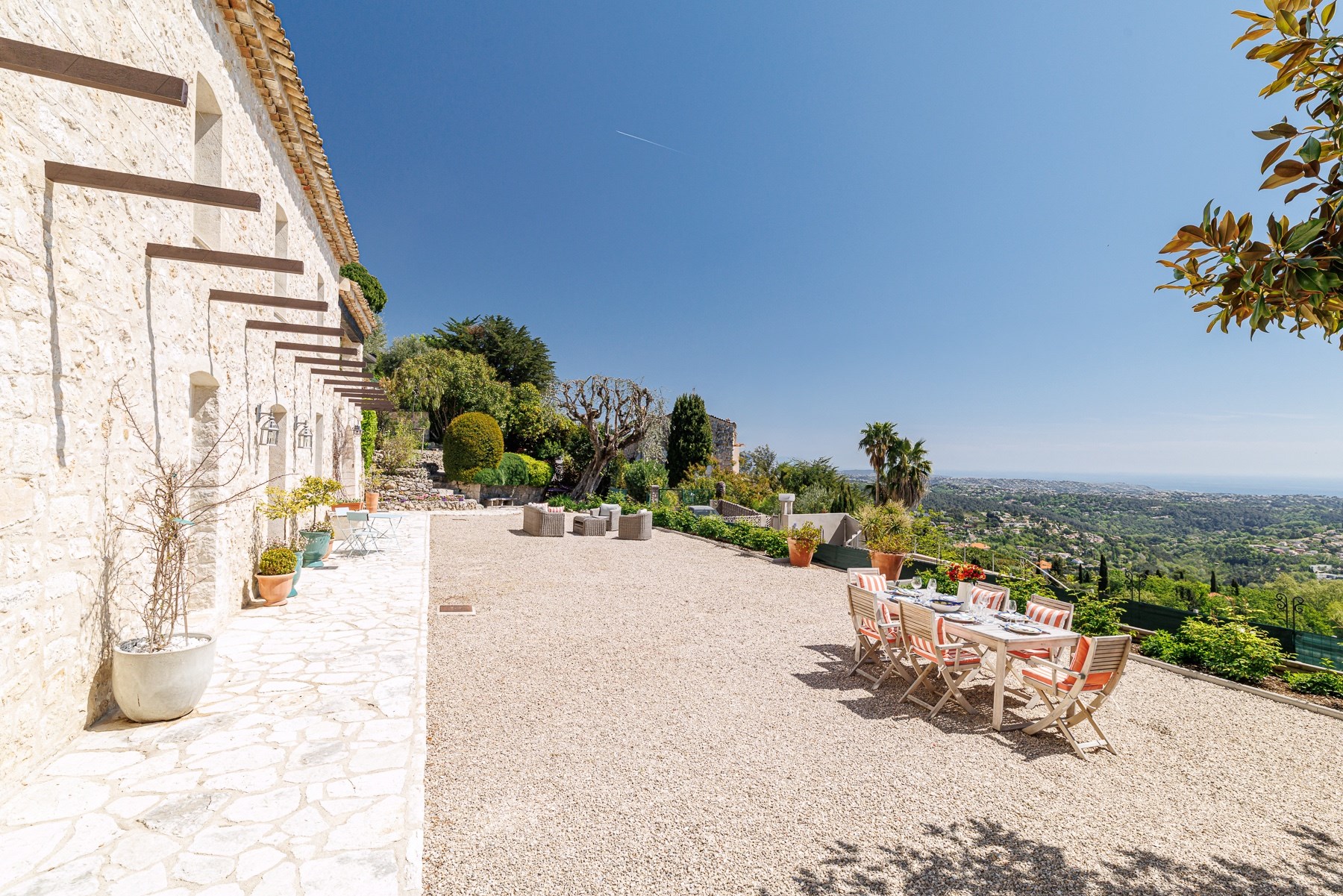  Vence stone house with panoramic sea views and development potential near Nice … - 物件實景