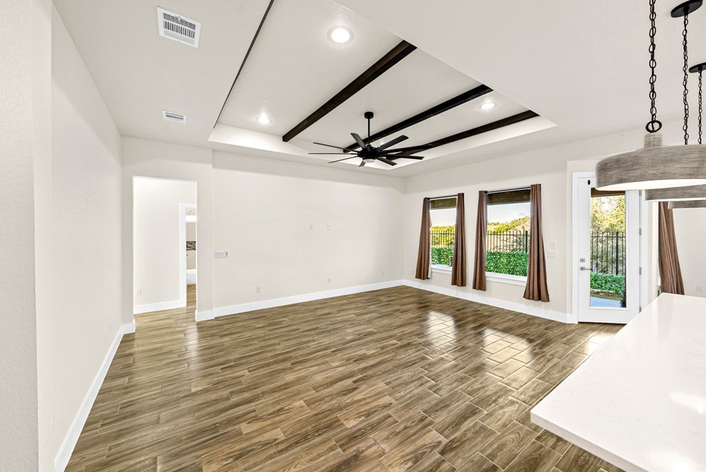 Kerrville, Texas, 78028, United States, 4 Bedrooms Bedrooms, ,3 BathroomsBathrooms,Residential,For Sale,2008788