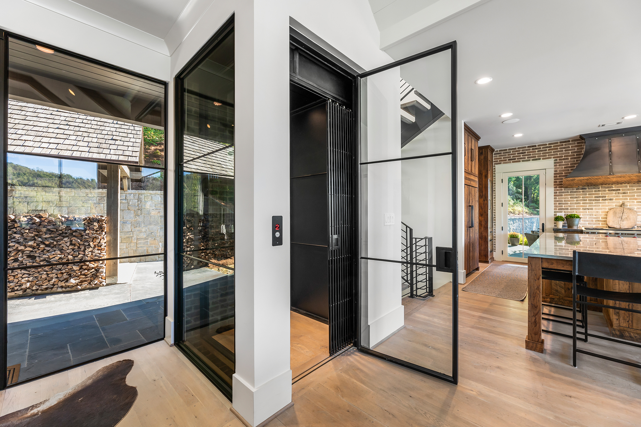  Breathtaking Lake Burton Views from an Exceptional Custom Lakehouse - 物件實景