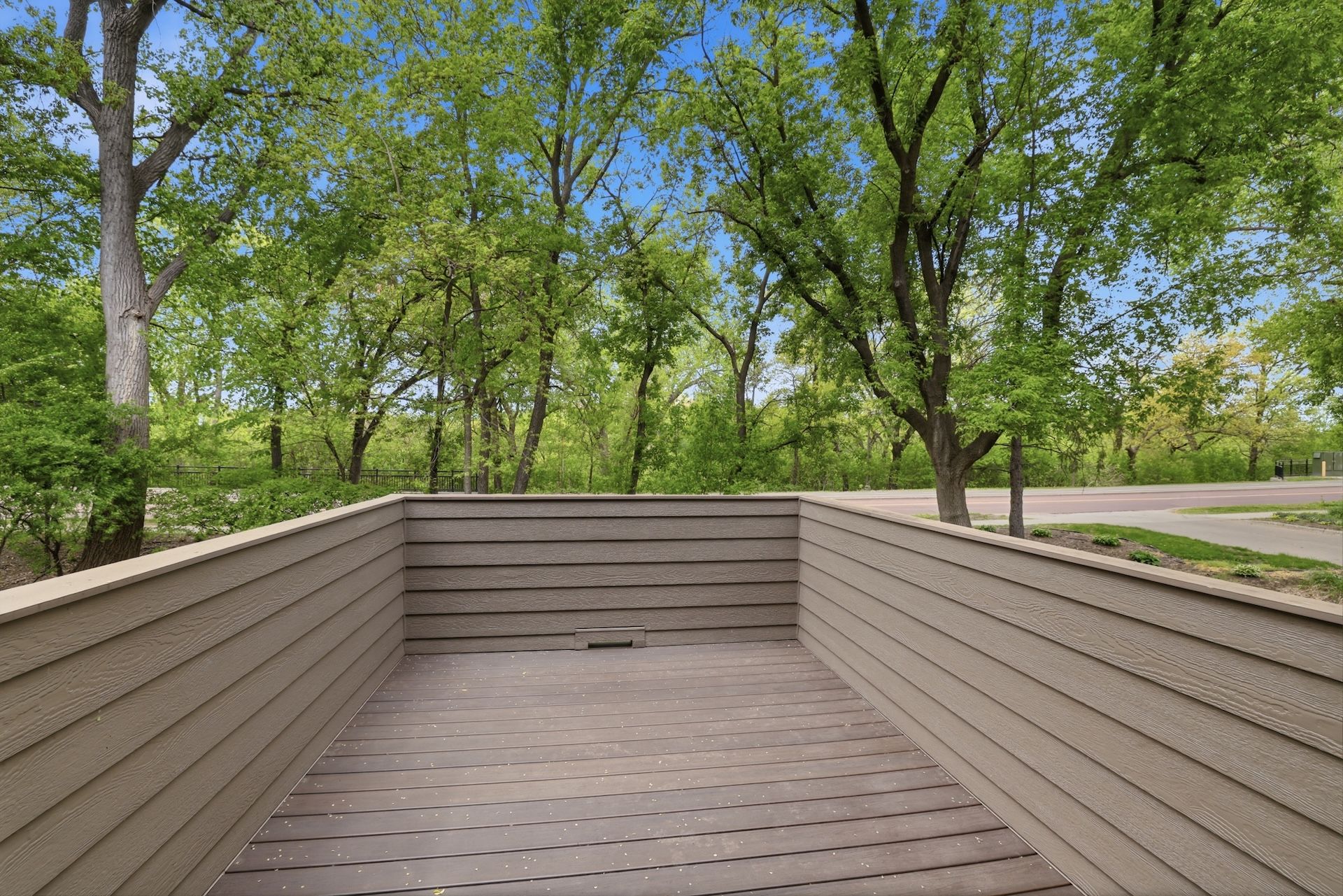  Renovated Townhome with Panoramic Views of Cedar Lake - 物件實景