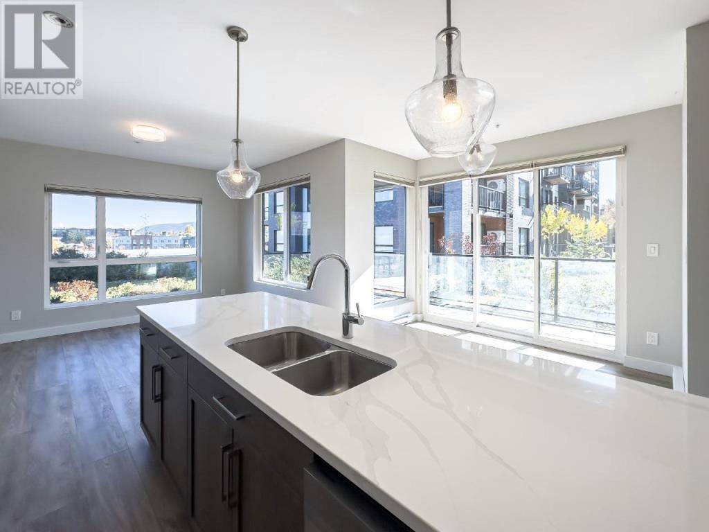 KAMLOOPS, British Columbia, V2C 0J8, CA, 2 Bedrooms Bedrooms, ,2 BathroomsBathrooms,Residential,For Sale,1875965