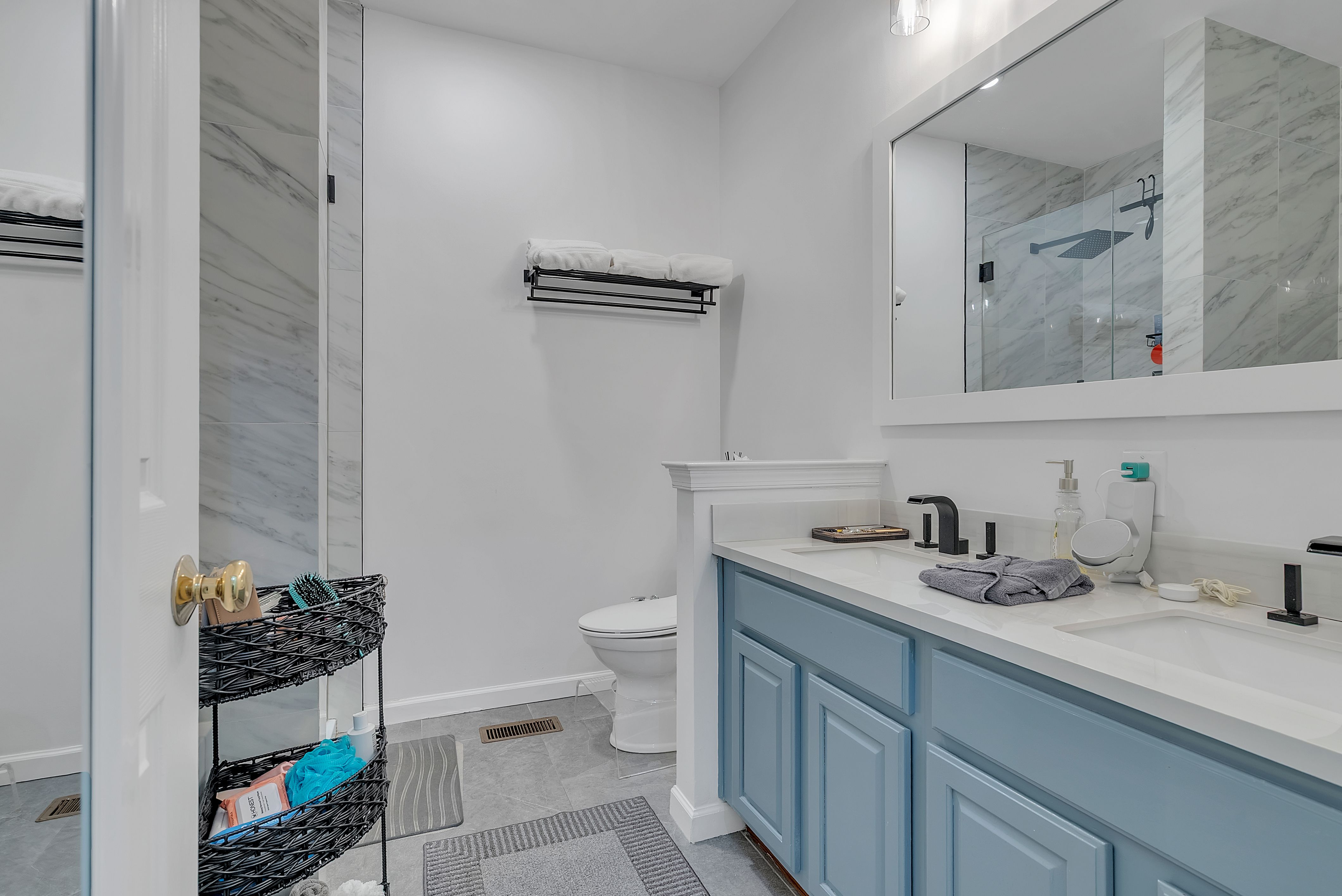  906 Memorial Drive, Belleville, NJ, 07109 - 物件實景