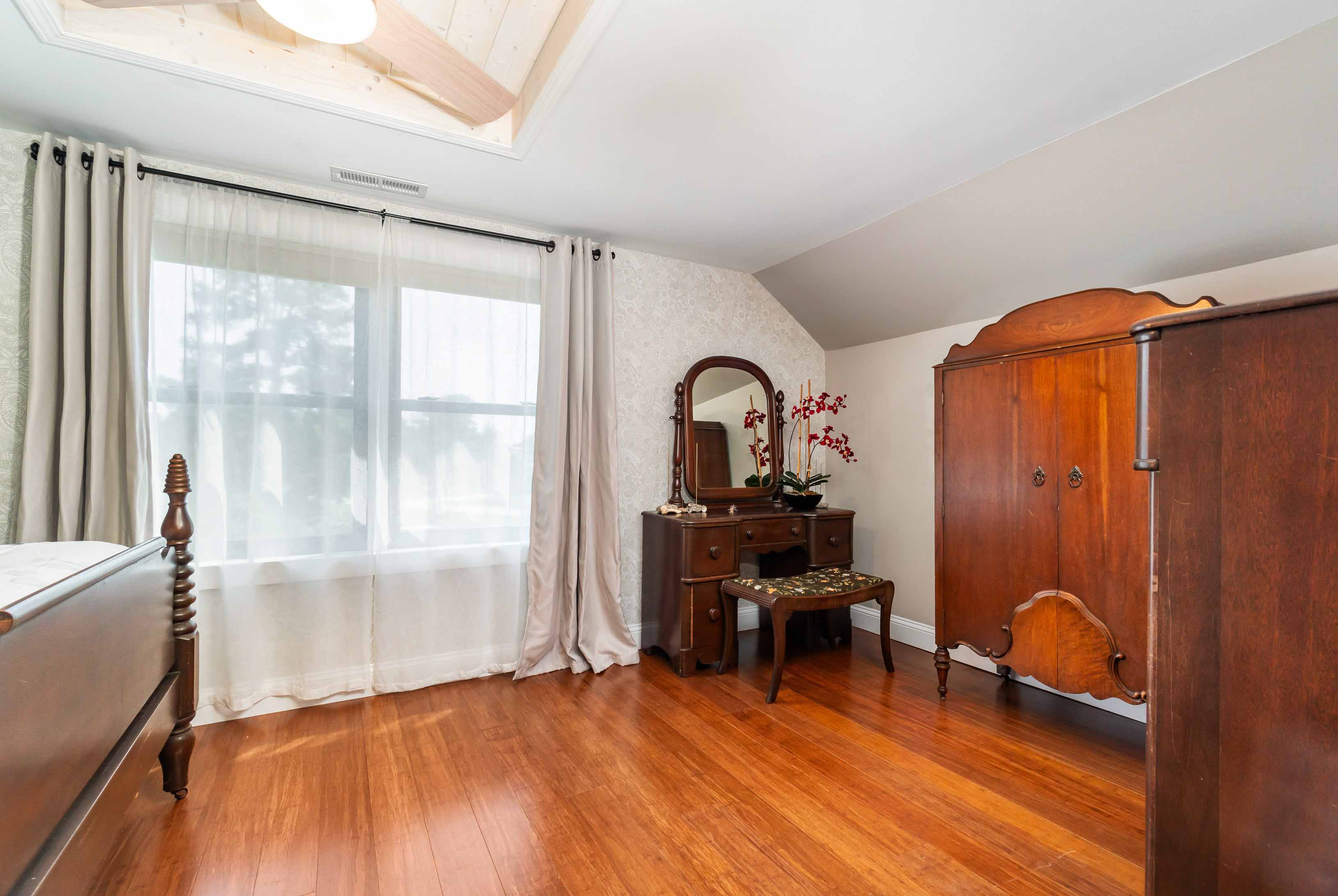 Oriental, North Carolina, 28571, United States, 3 Bedrooms Bedrooms, ,3 BathroomsBathrooms,Residential,For Sale,1979716