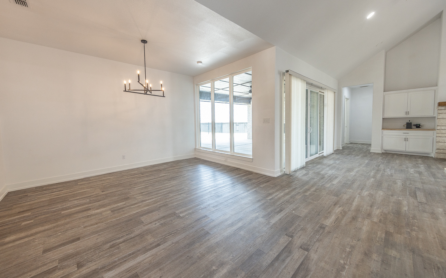 Lubbock, Texas, 79423, United States, 4 Bedrooms Bedrooms, ,3 BathroomsBathrooms,Residential,For Sale,1926032