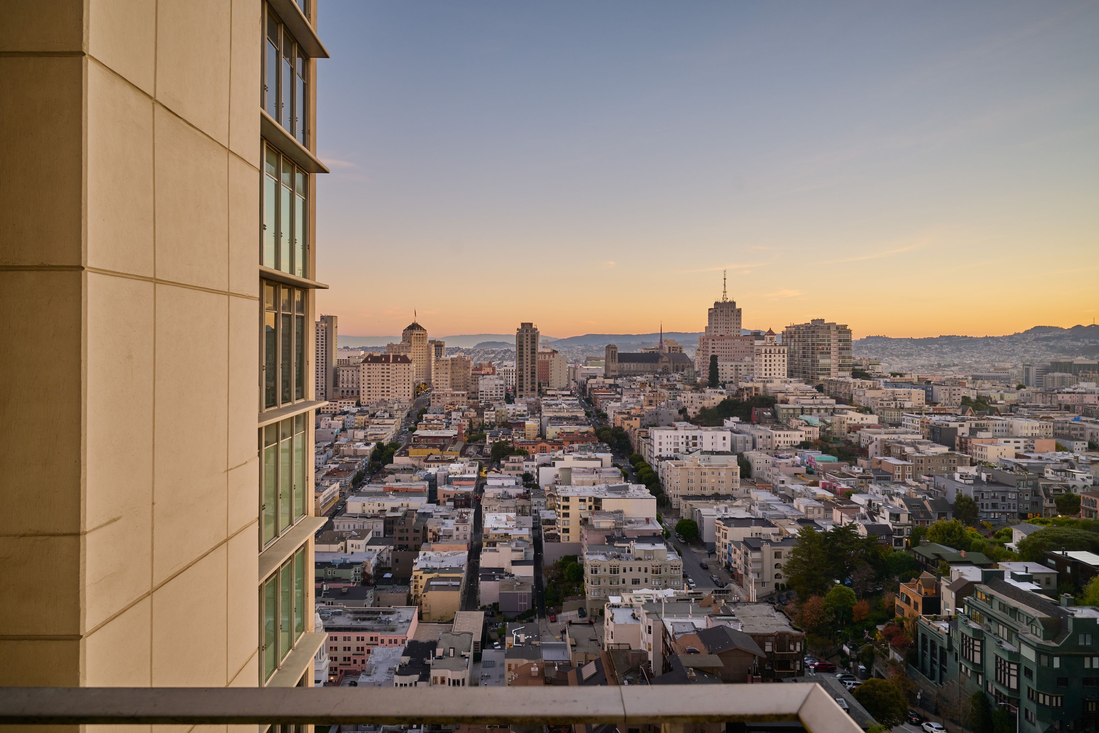  Sophisticated Elegance Atop Russian Hill - 物件實景