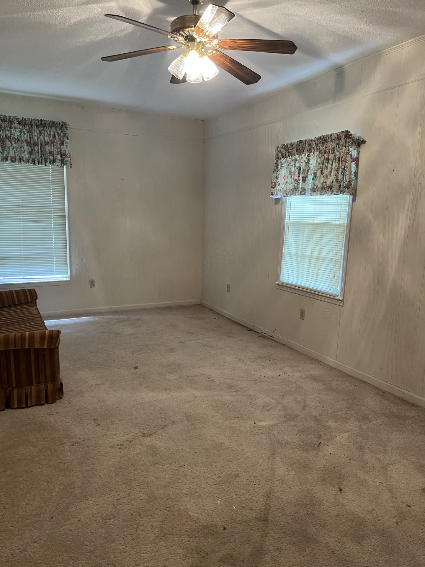 Moulton, Alabama, 35650, United States, 3 Bedrooms Bedrooms, ,2 BathroomsBathrooms,Residential,For Sale,1981747