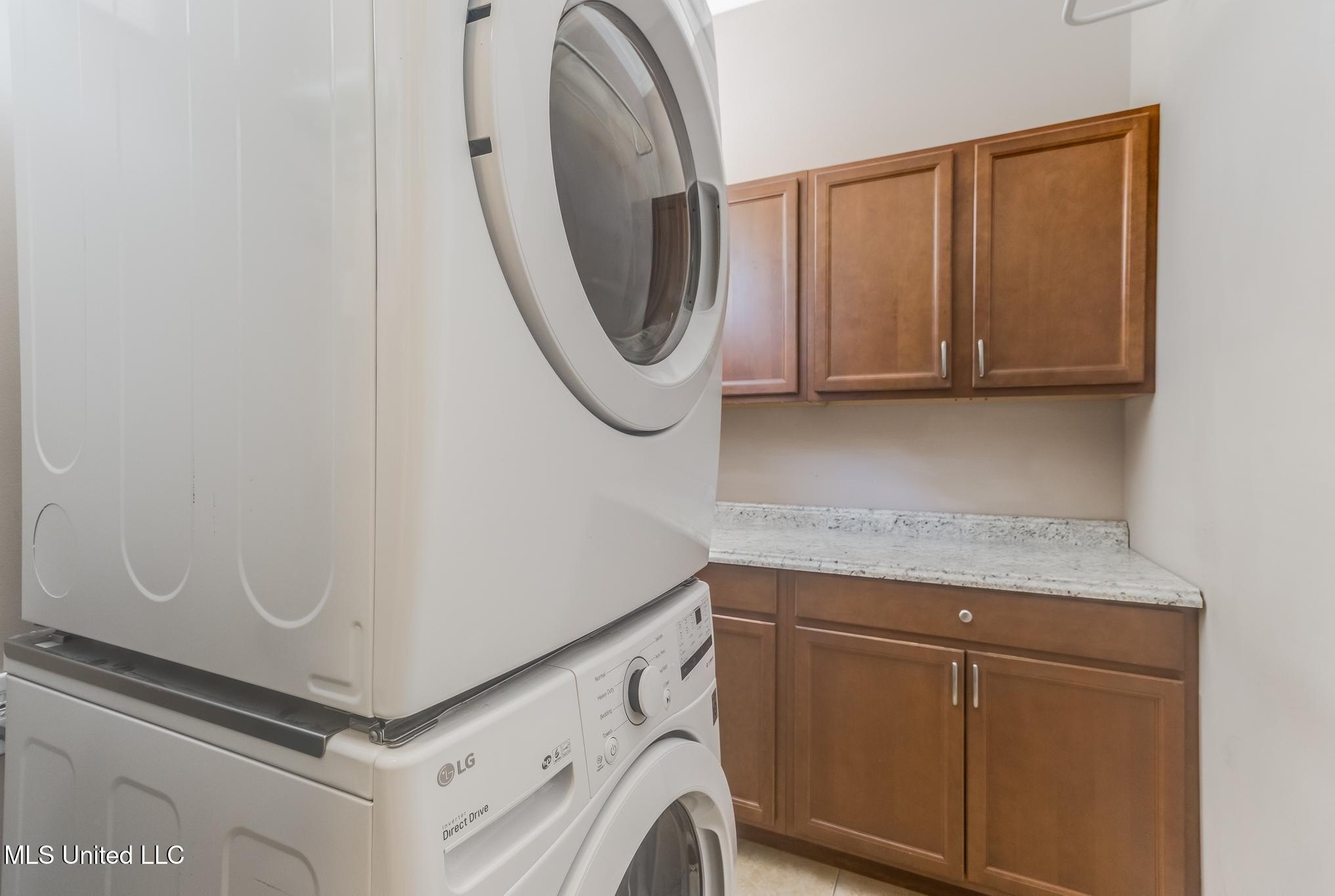 Pass Christian, Mississippi, 39571, United States, 3 Bedrooms Bedrooms, ,4 BathroomsBathrooms,Residential,For Sale,1981378