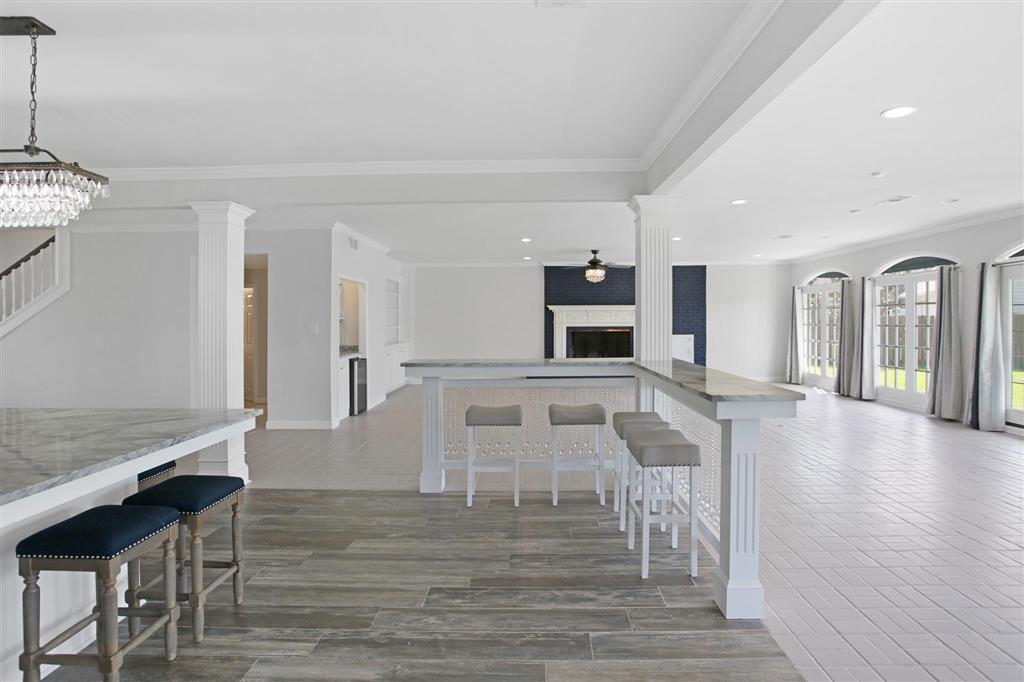 Lake Charles, Louisiana, 70605, United States, 4 Bedrooms Bedrooms, ,4 BathroomsBathrooms,Residential,For Sale,1979416