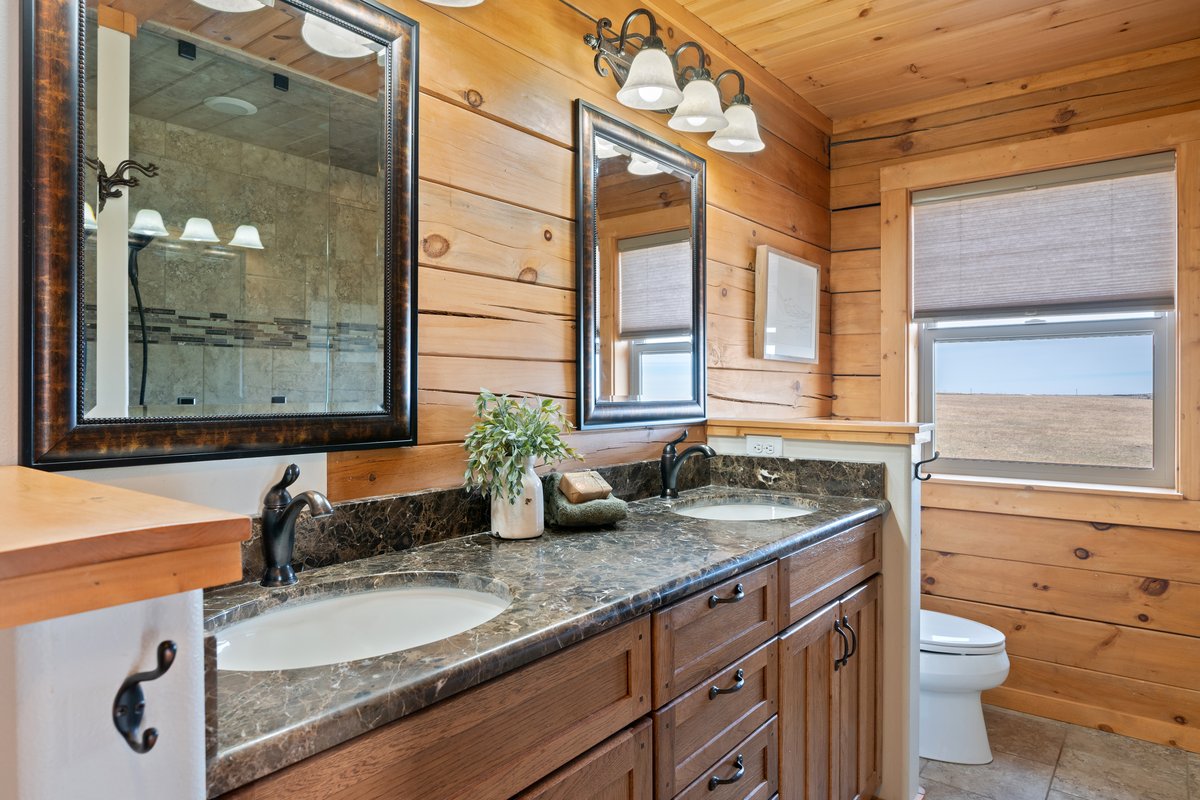 Carpenter, Wyoming, 82054, United States, 4 Bedrooms Bedrooms, ,3 BathroomsBathrooms,Residential,For Sale,1985736