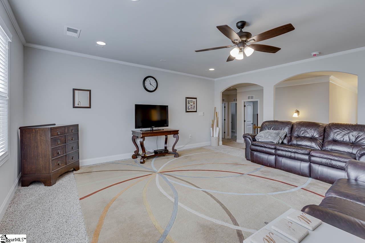 Travelers Rest, South Carolina, 29690, United States, 7 Bedrooms Bedrooms, ,5 BathroomsBathrooms,Residential,For Sale,2001844