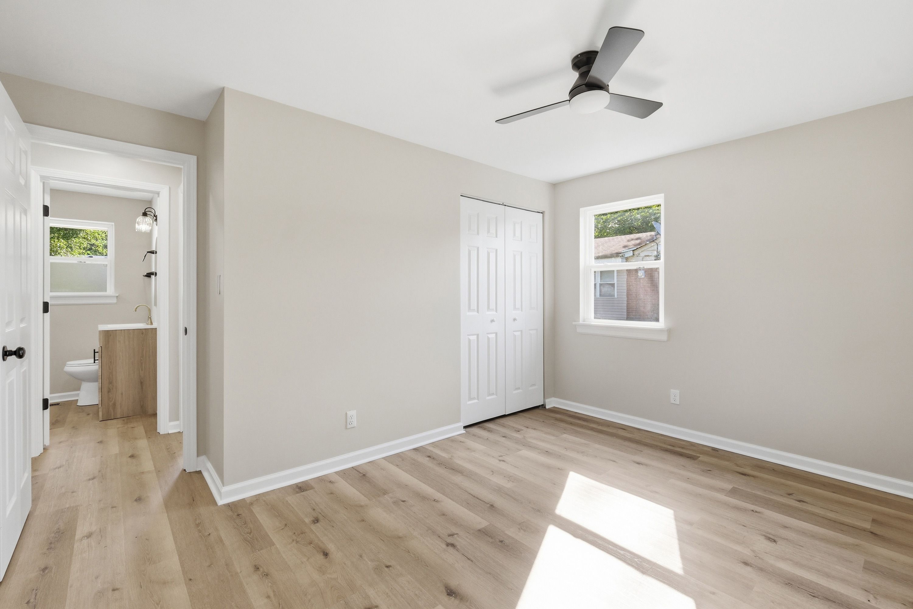  2209 Peaslee Road, Louisville, KY 40216 - 物件實景
