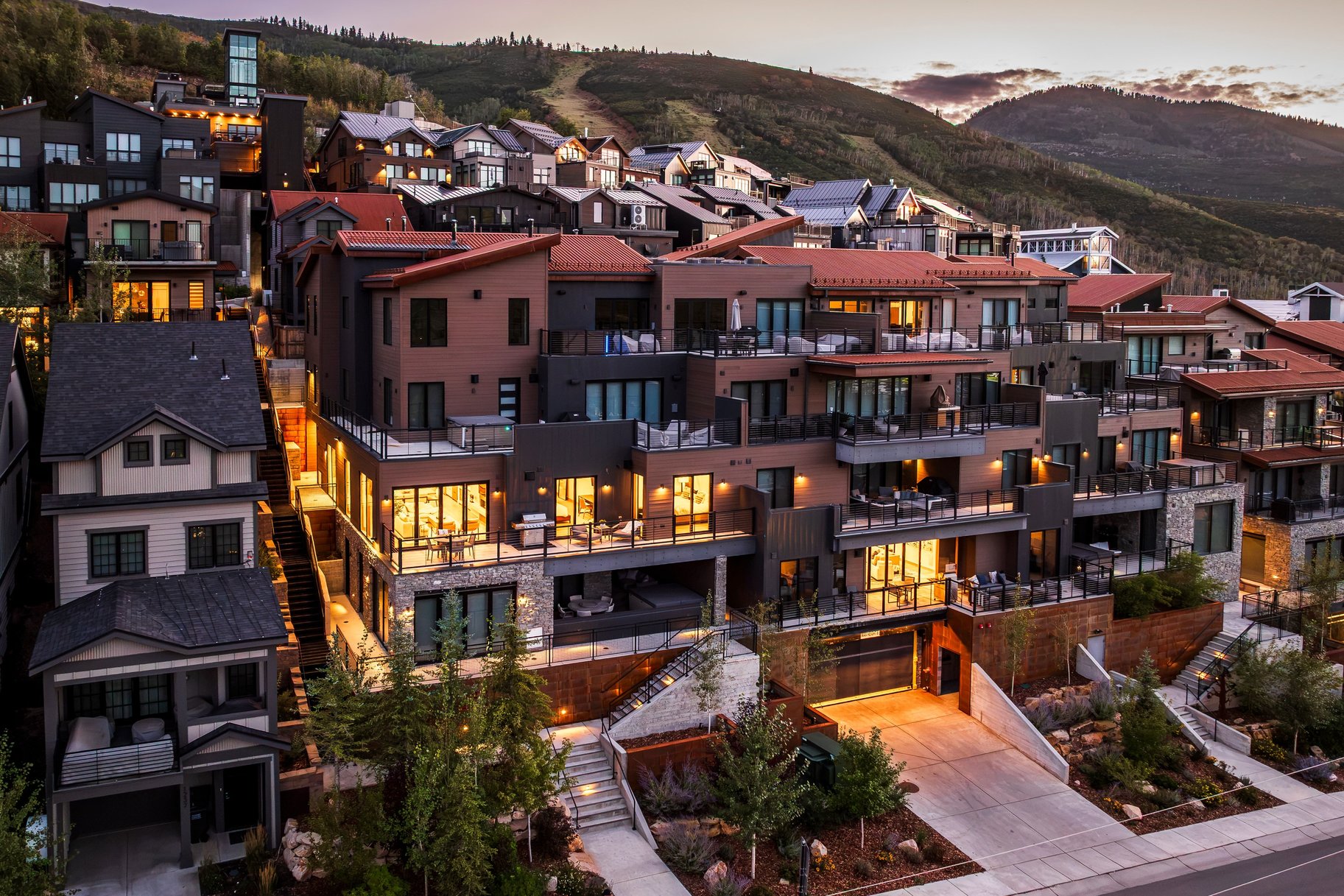  Light-Filled Turnkey Ski-In/Ski-Out Luxury Residence in Park City - 物件實景