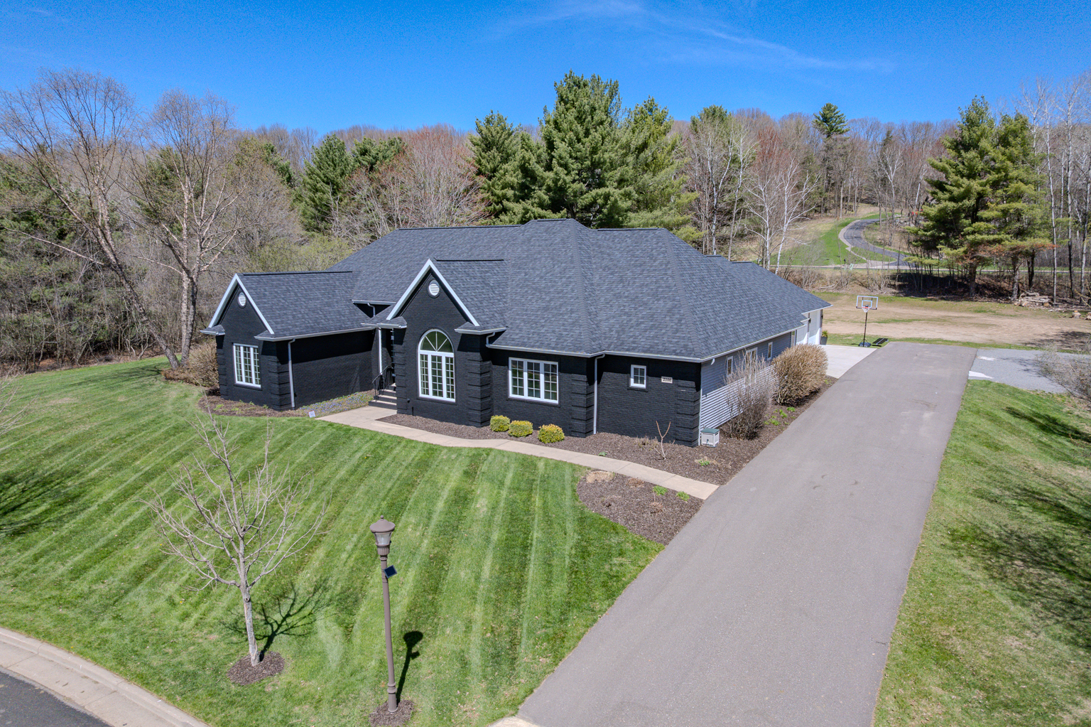 Wausau, Wisconsin, 54403, United States, 4 Bedrooms Bedrooms, ,6 BathroomsBathrooms,Residential,For Sale,1805337