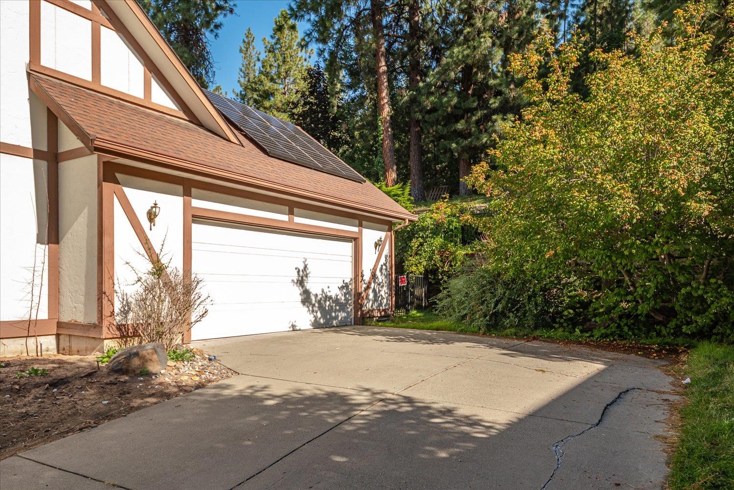 Spokane, Washington, 99208, United States, 5 Bedrooms Bedrooms, ,4 BathroomsBathrooms,Residential,For Sale,1979653