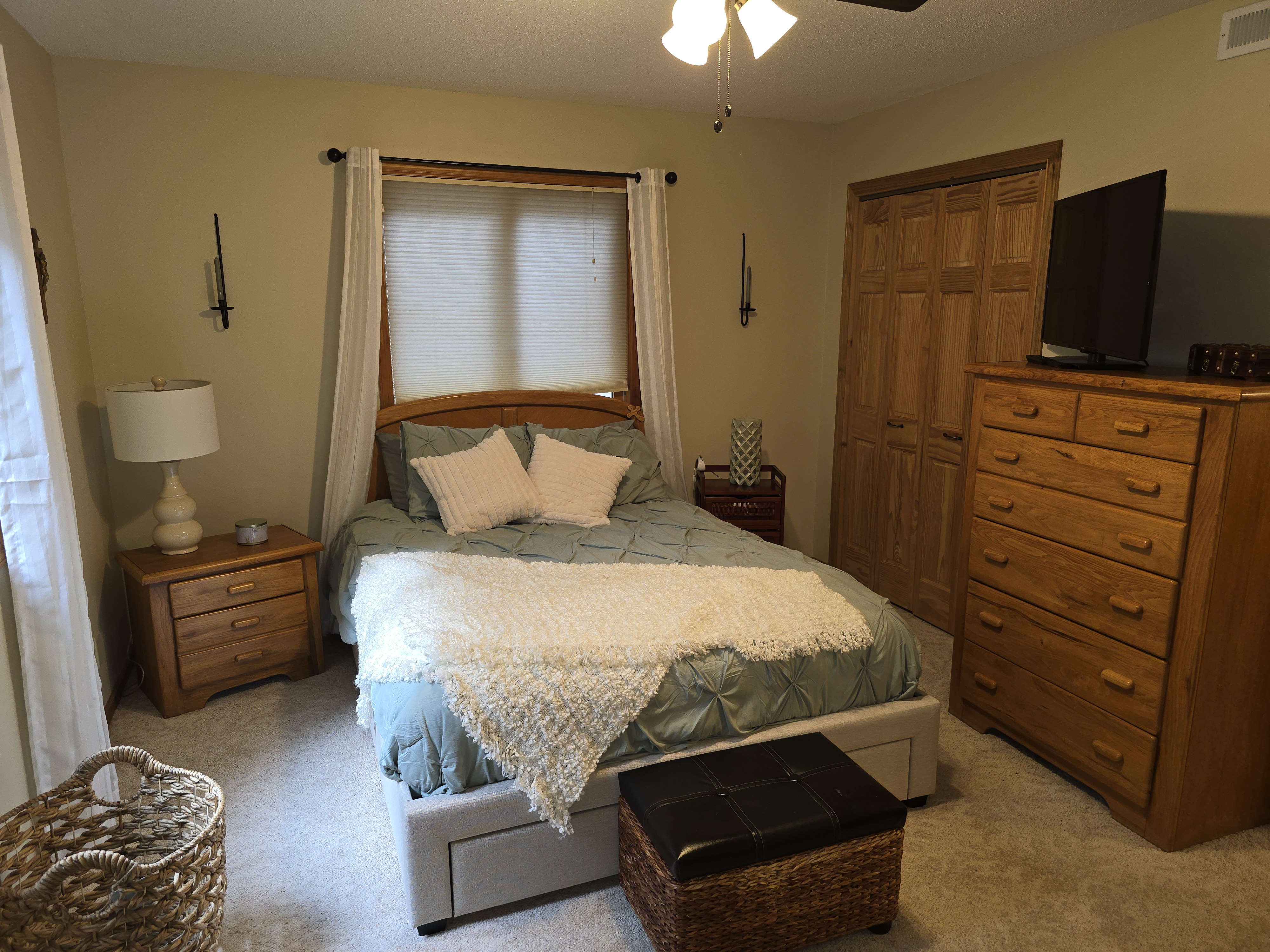 Lake Park, Minnesota, 56554, United States, 2 Bedrooms Bedrooms, ,Residential,For Sale,1927444