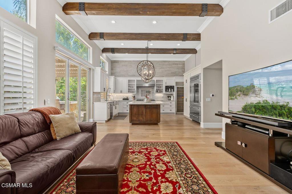 Thousand Oaks, California, 91362, United States, 4 Bedrooms Bedrooms, ,3 BathroomsBathrooms,Residential,For Sale,1926515