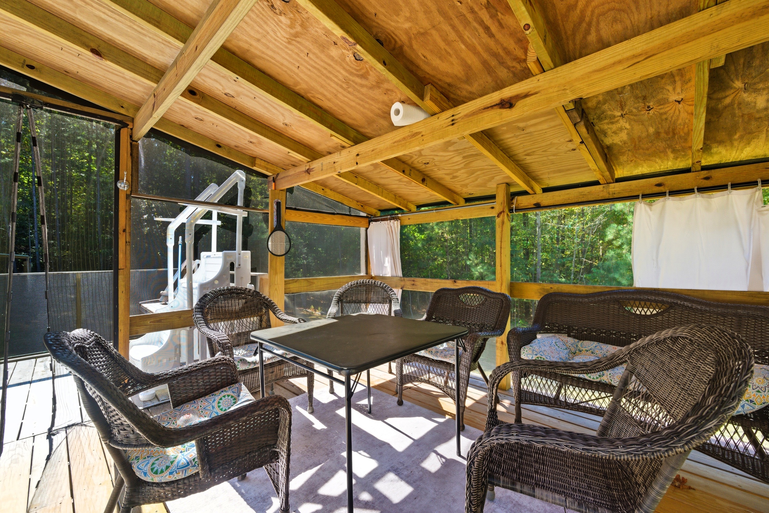 Gloucester, Virginia, 23061-5426, United States, 3 Bedrooms Bedrooms, ,4 BathroomsBathrooms,Residential,For Sale,1980192