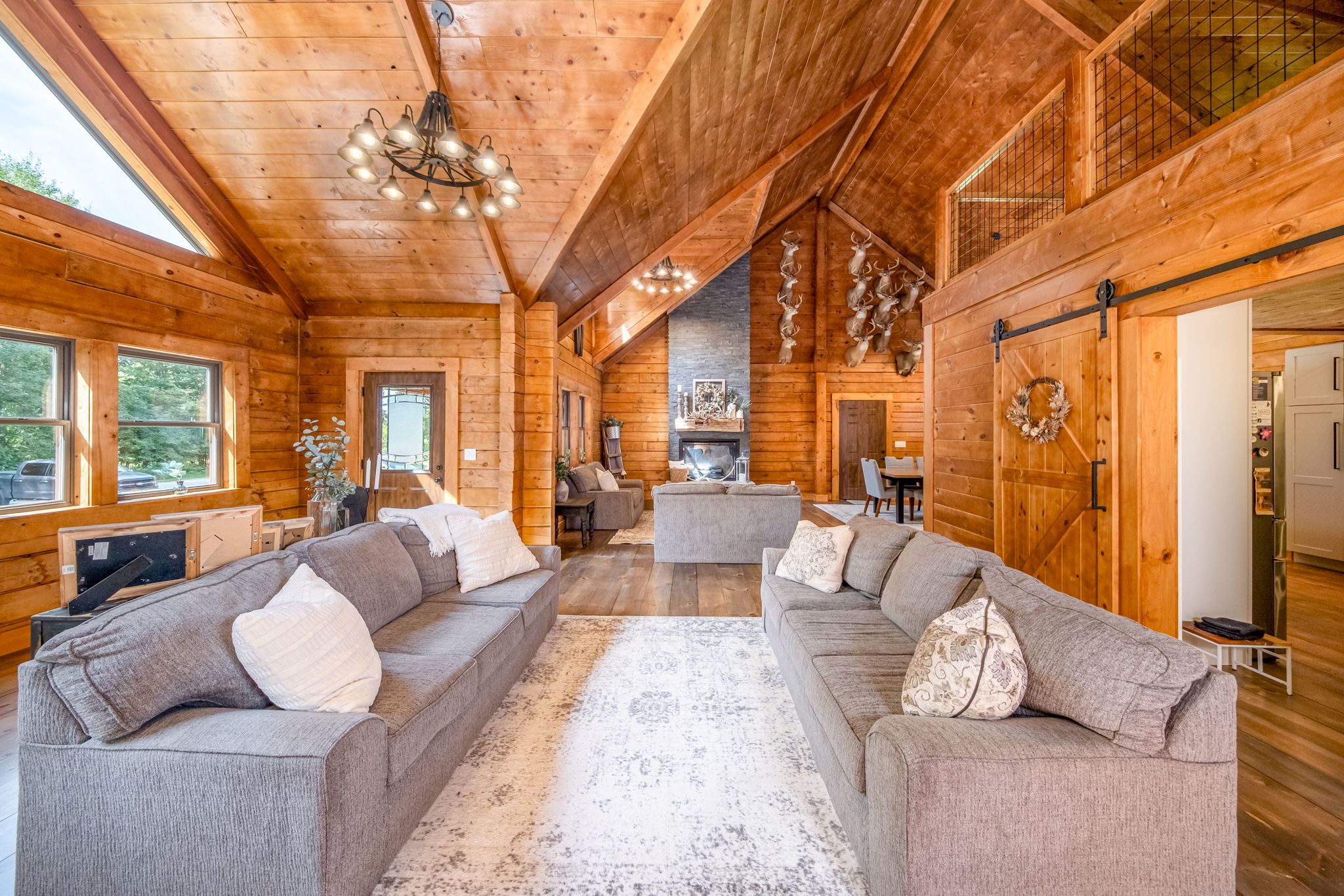 Lakeview, Michigan, 48850, United States, 4 Bedrooms Bedrooms, ,4 BathroomsBathrooms,Residential,For Sale,1943145
