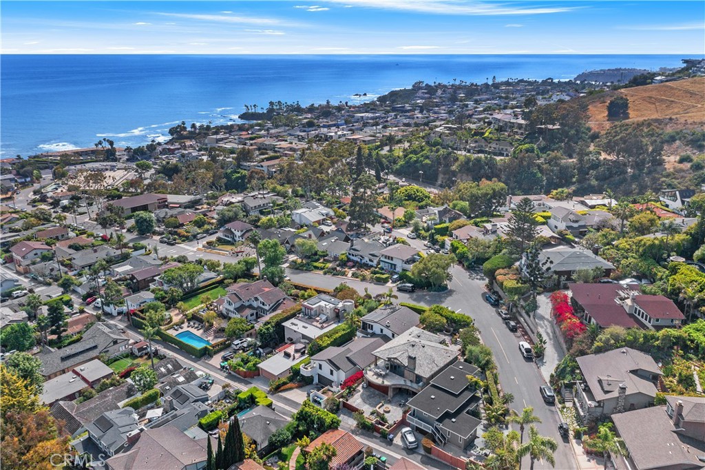 Laguna Beach, California, 92651, United States, 3 Bedrooms Bedrooms, ,4 BathroomsBathrooms,Residential,For Sale,1838751