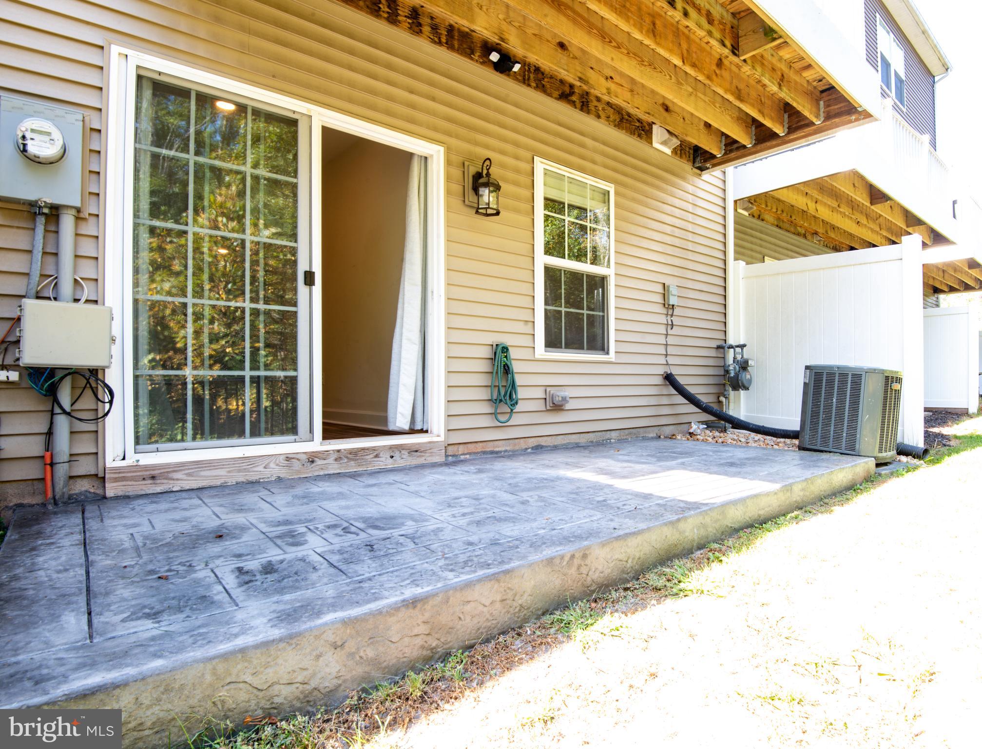 Haymarket, Virginia, 20169, United States, 4 Bedrooms Bedrooms, ,4 BathroomsBathrooms,Residential,For Sale,1980025